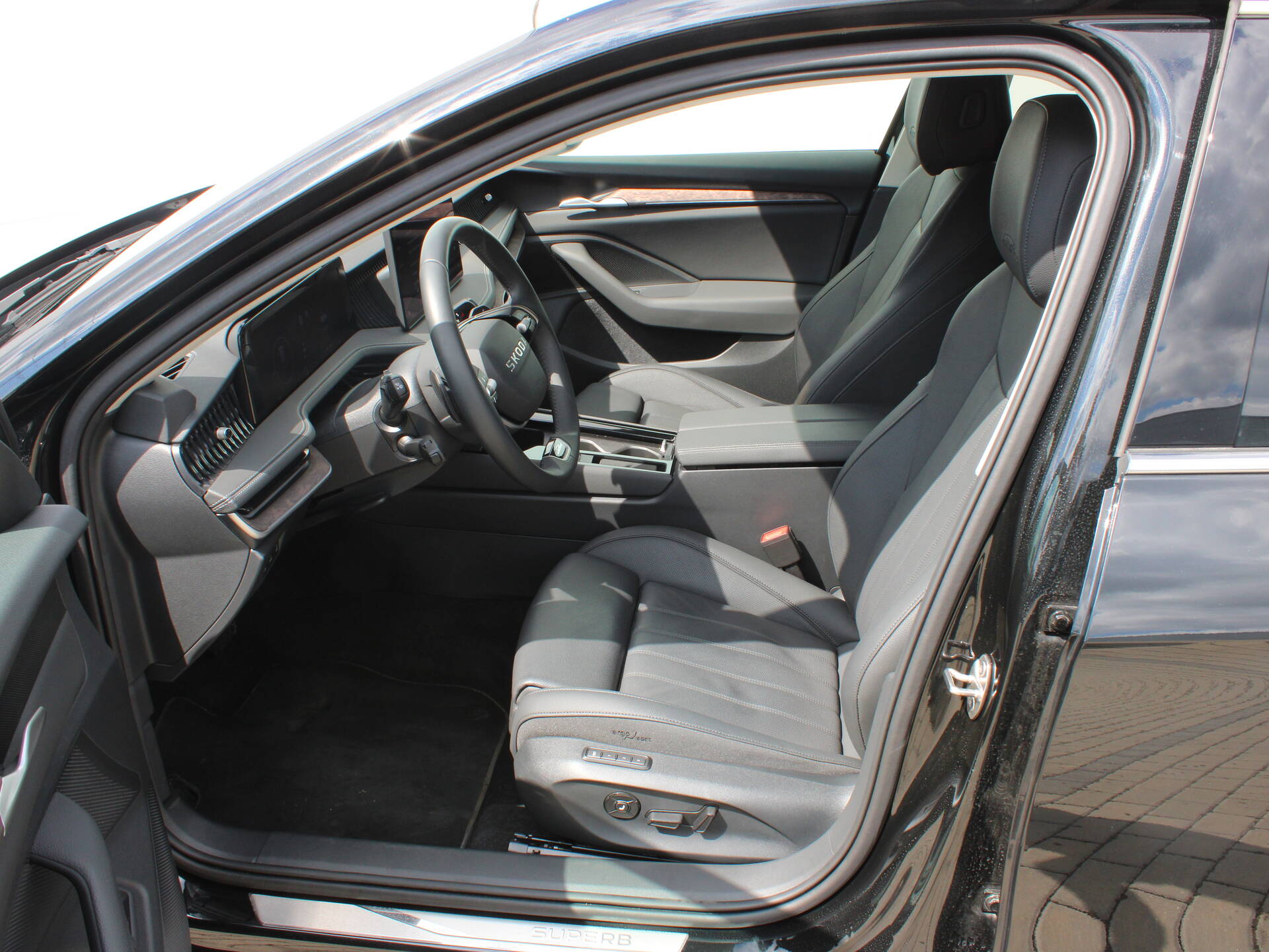 product-gallery-image