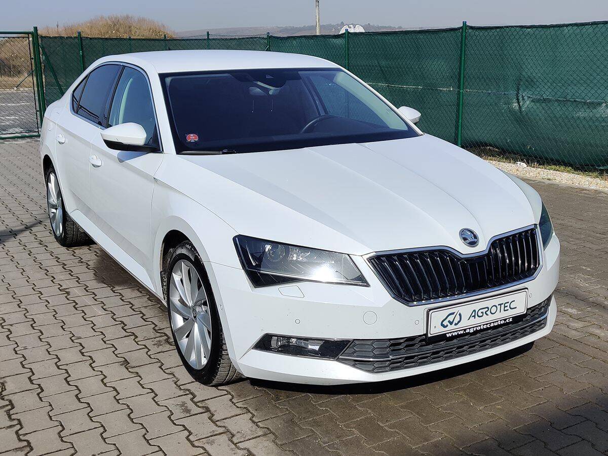 Škoda Superb 2.0 TDI 140kW Style