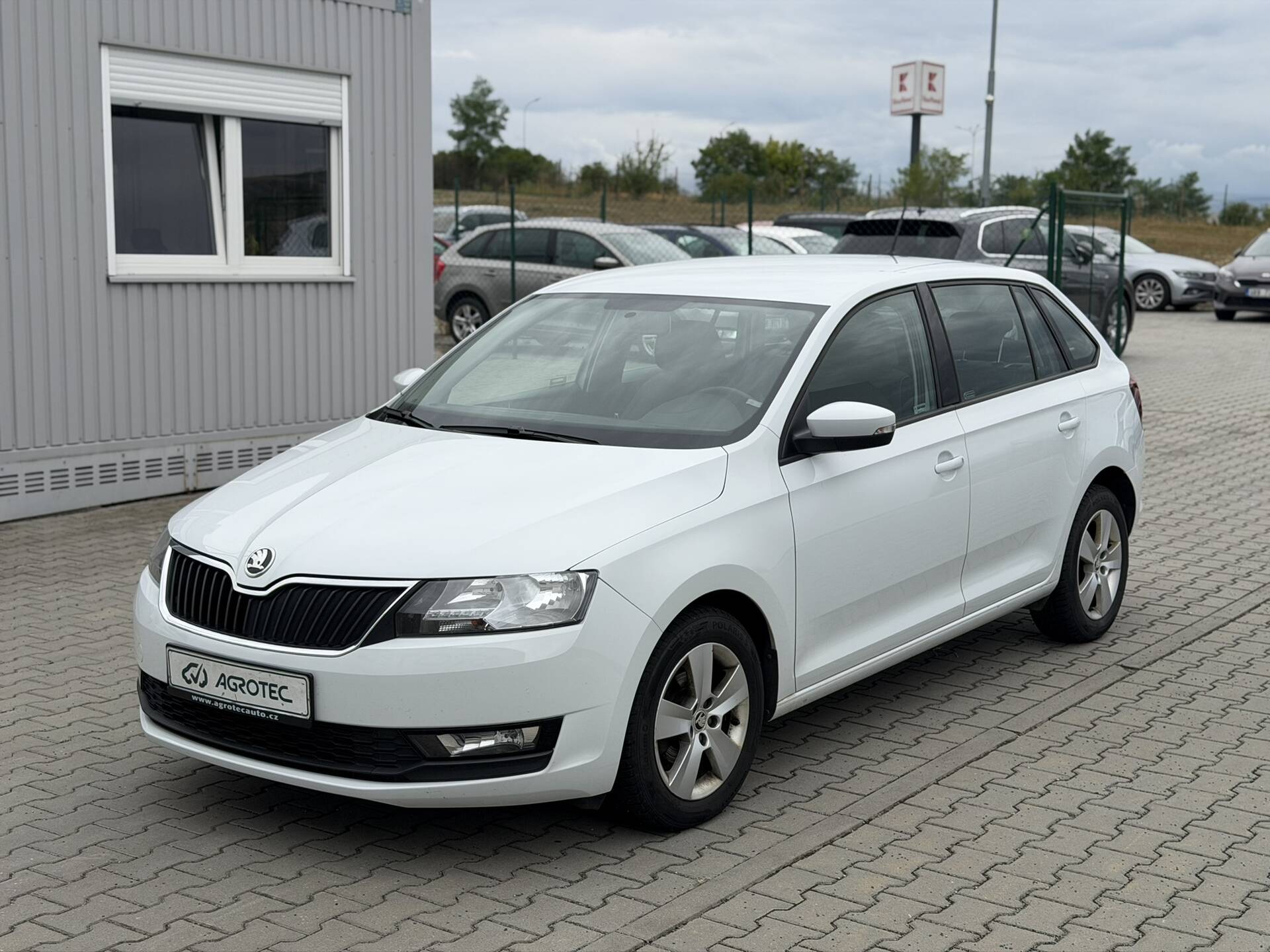 Skoda Rapid 1.0 TSI 70 kW Ambition