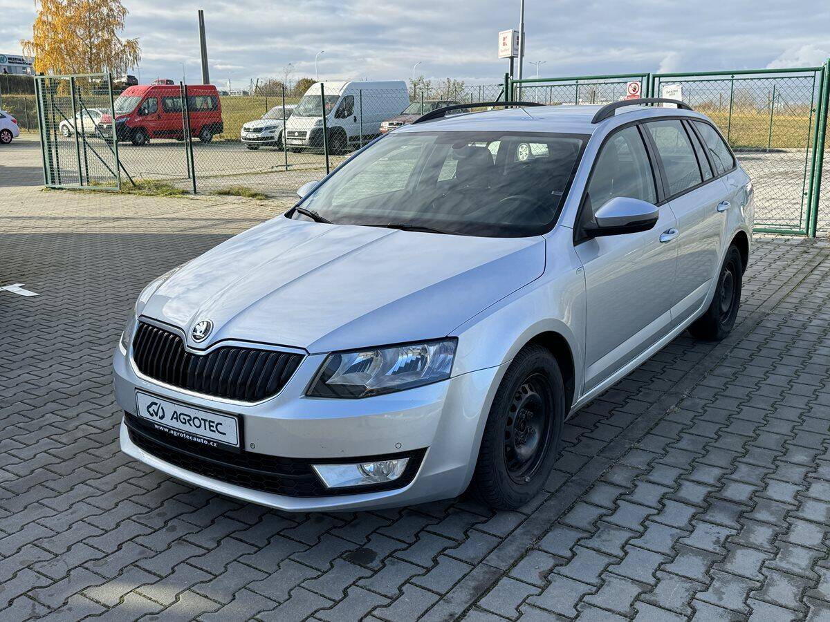 Škoda Octavia 1.6 TDI 81kW Style Combi