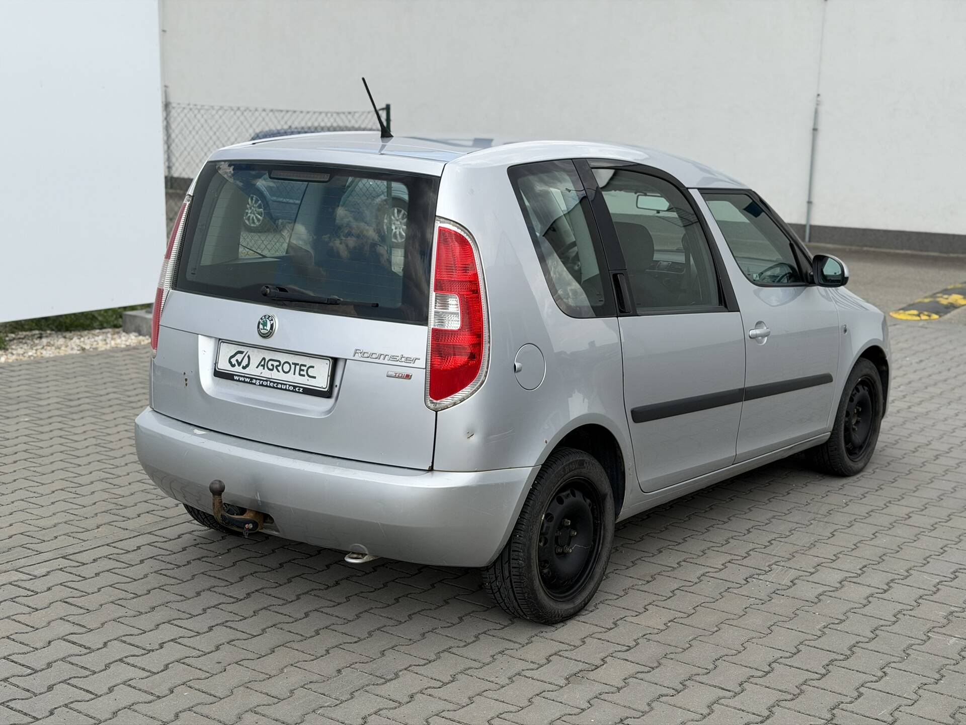 product-gallery-image