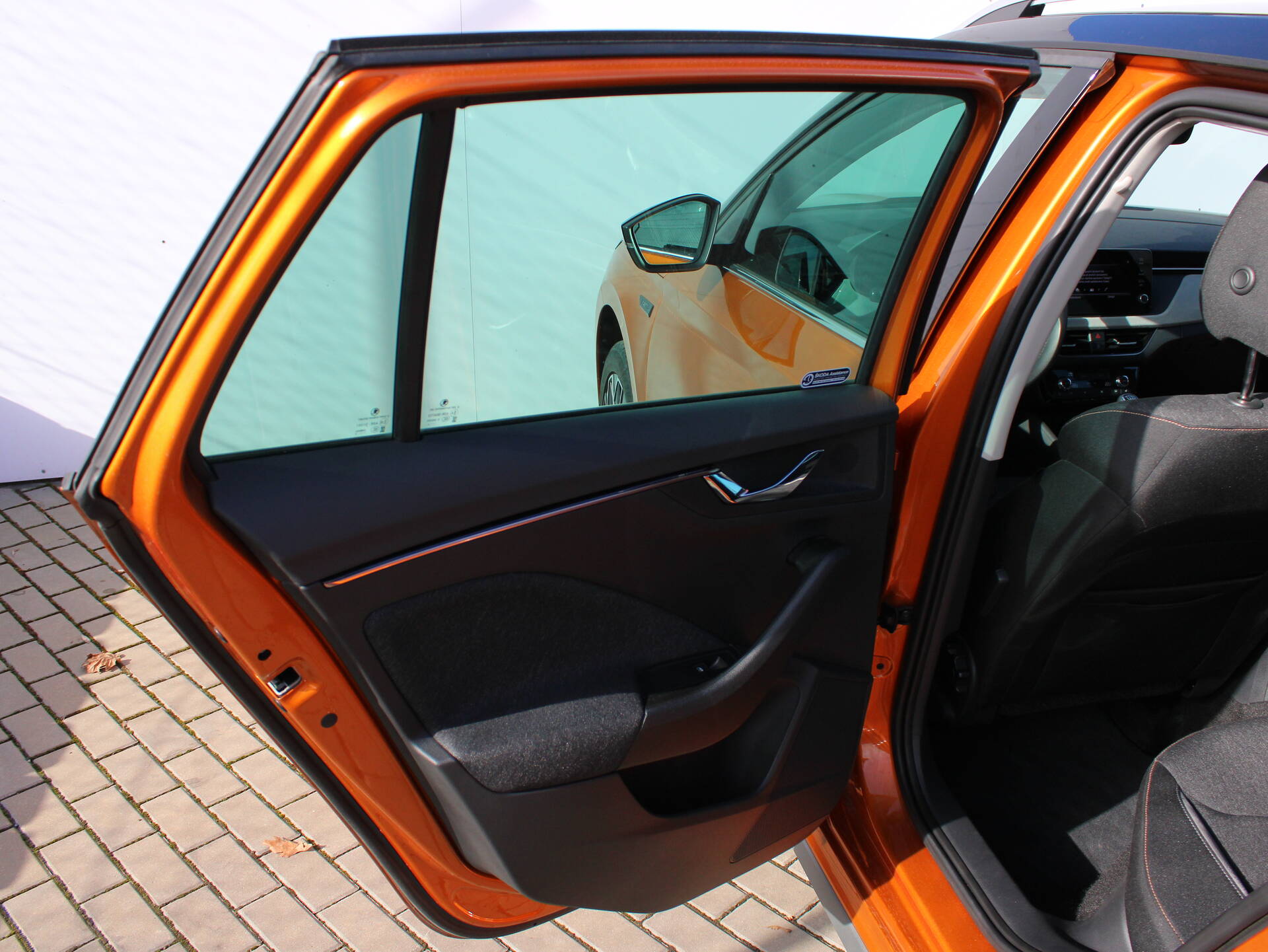 product-gallery-image