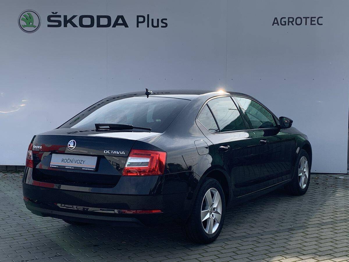 Škoda Octavia 1,6 TDI / 85 kW Ambition Plus