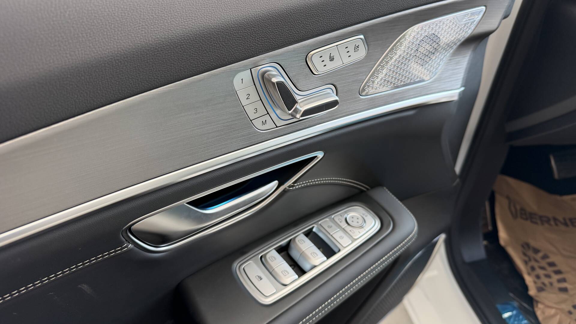 product-gallery-image