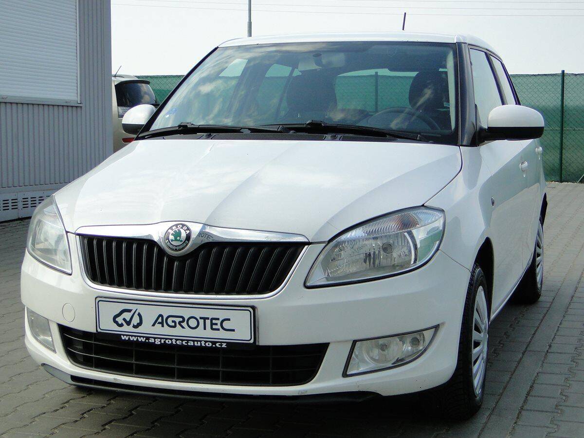 Škoda Fabia 1.2 HTP 51kW AMBITION MAGIC