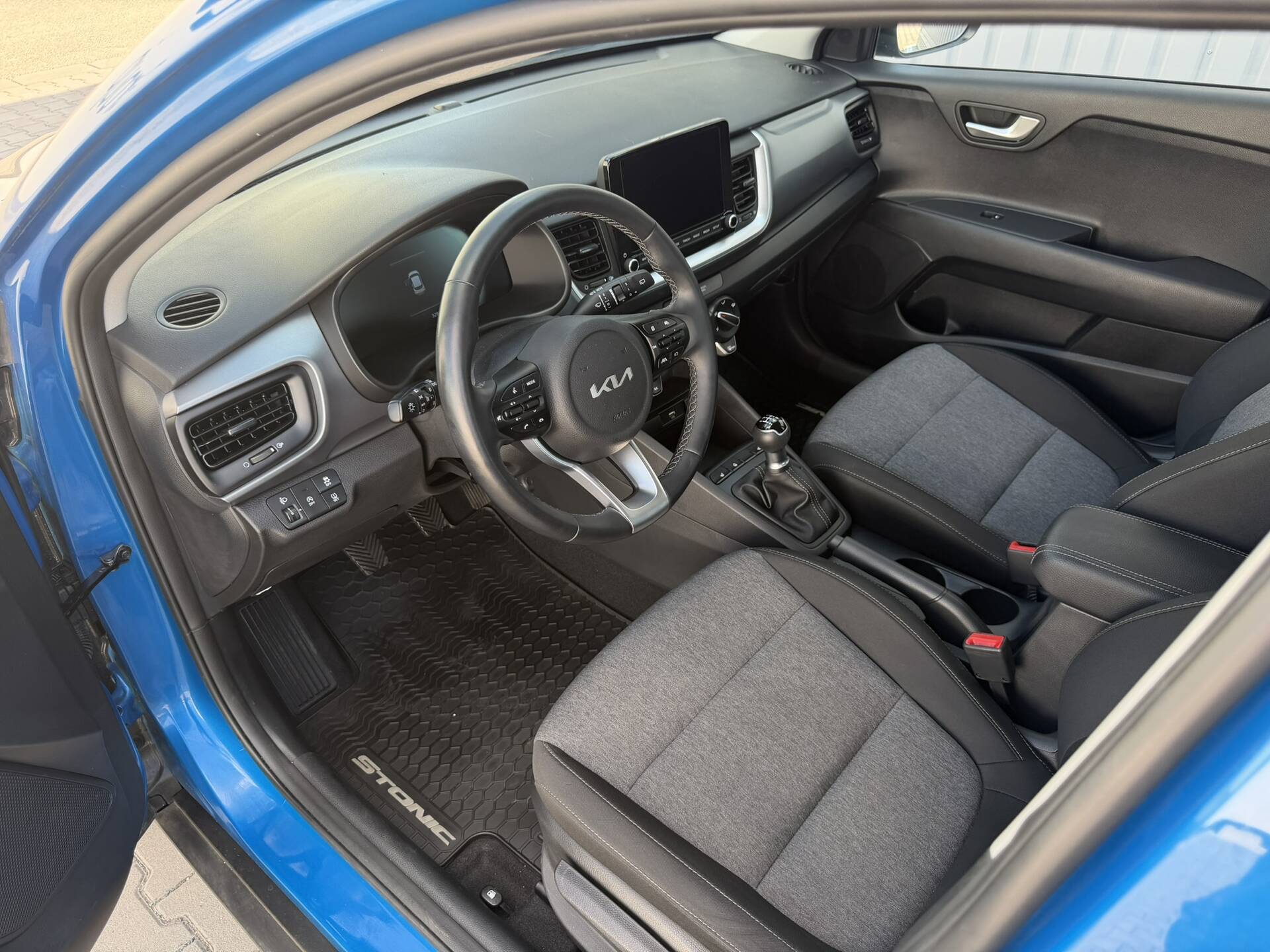 product-gallery-image
