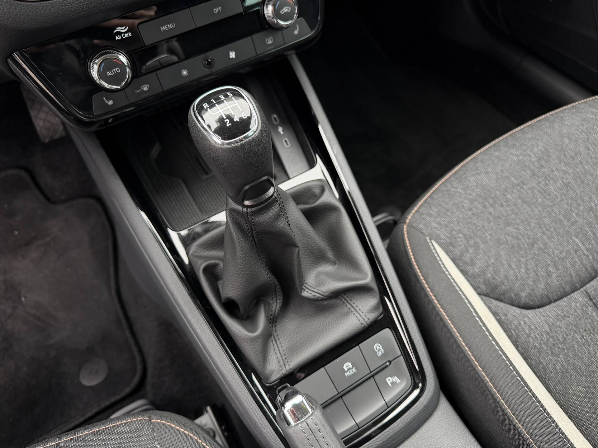 product-gallery-image