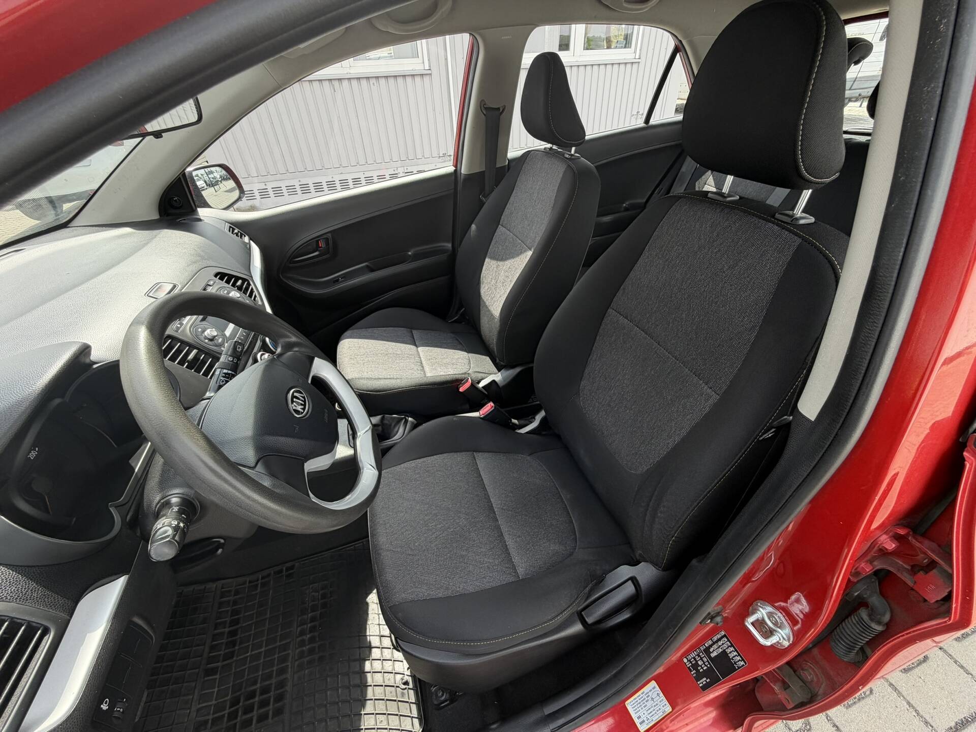 product-gallery-image