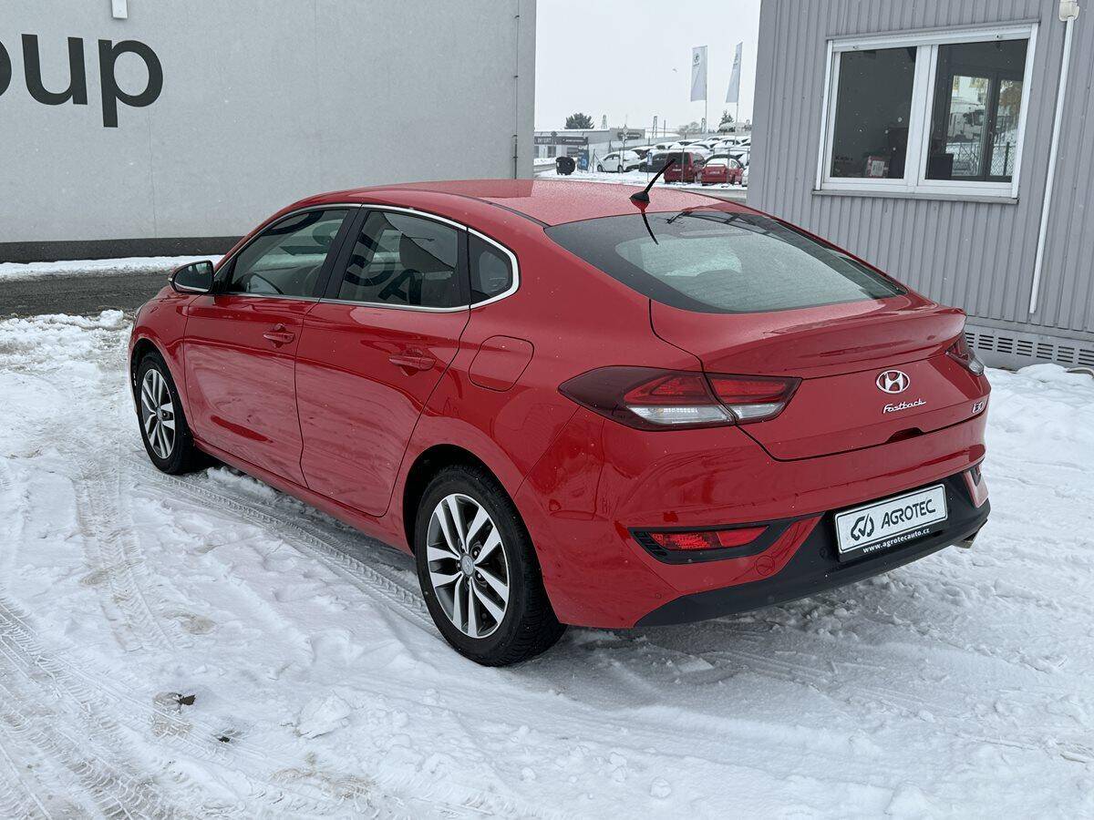 Hyundai i30 1.4 T-GDI 103 kW Fastback