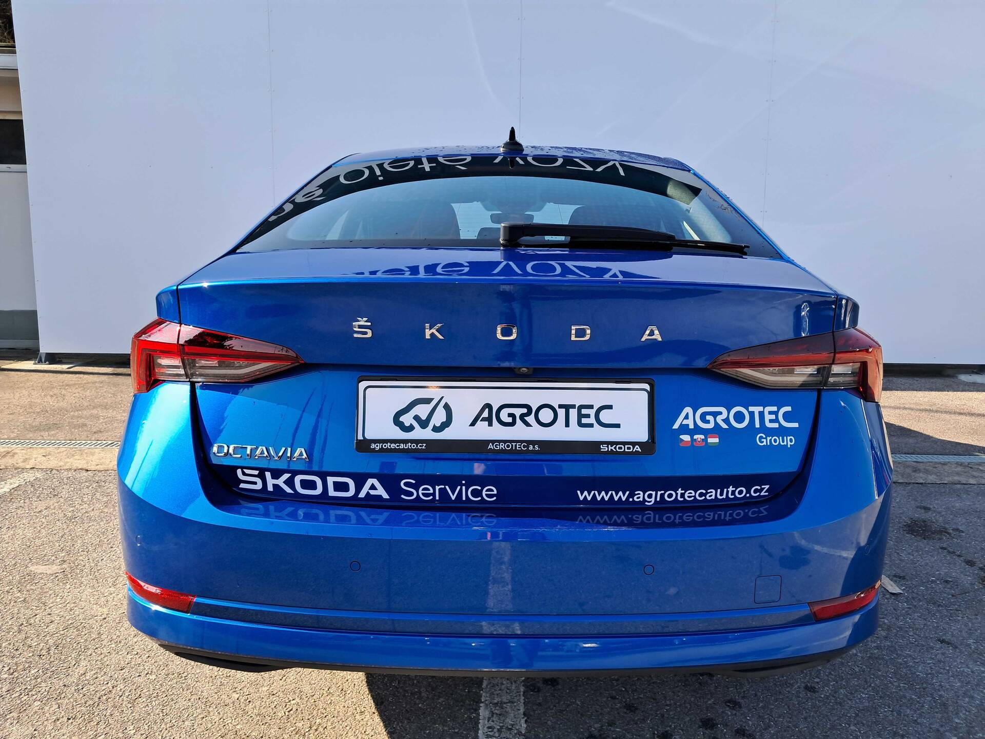 product-gallery-image