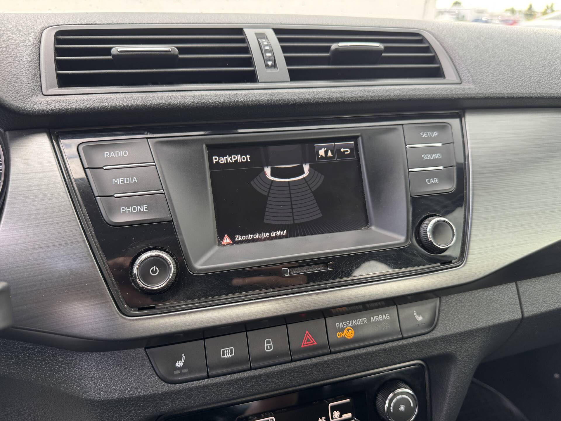 product-gallery-image