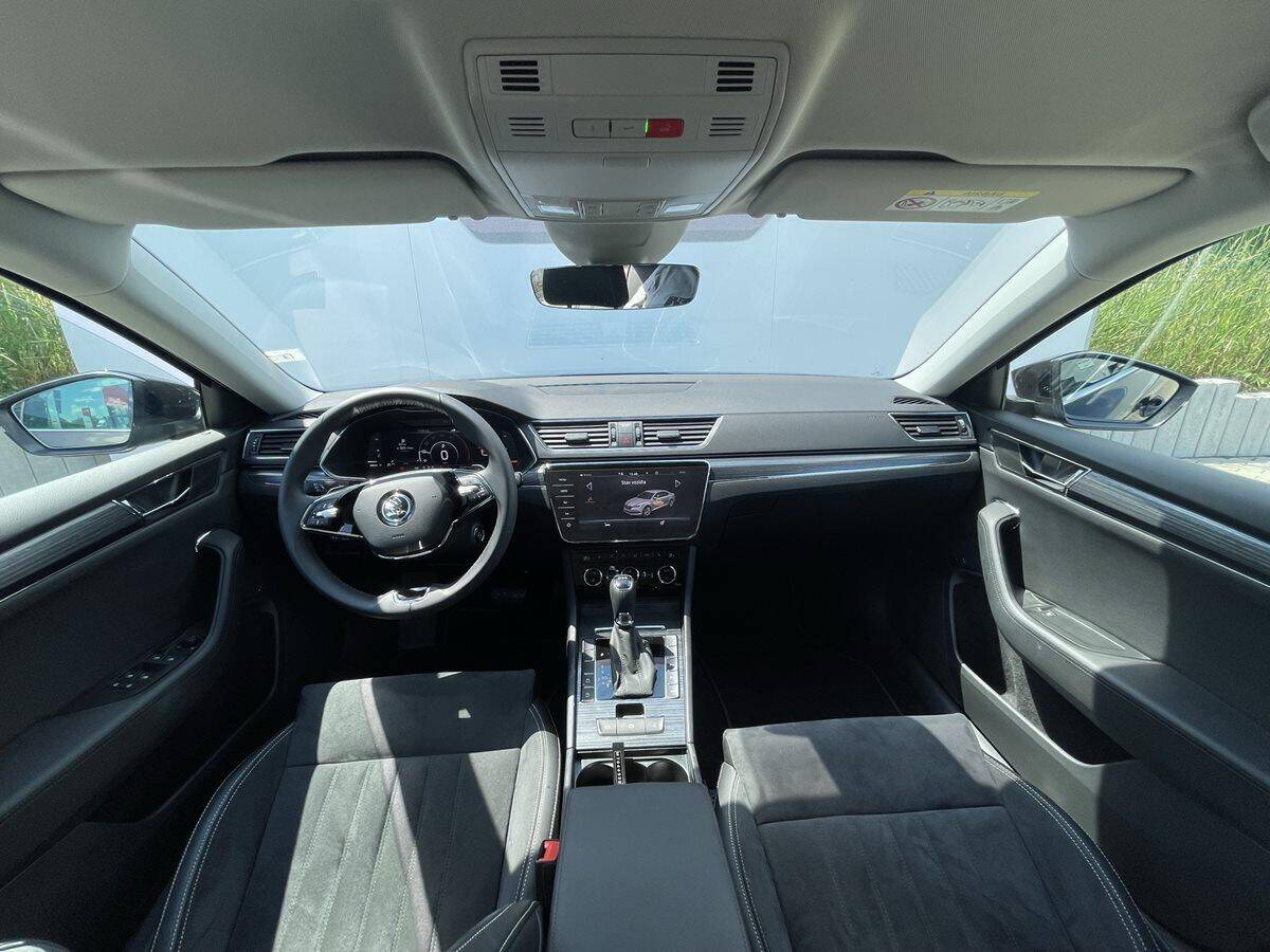 Škoda Superb DSG 2,0 TDI/110 kW Style Plus