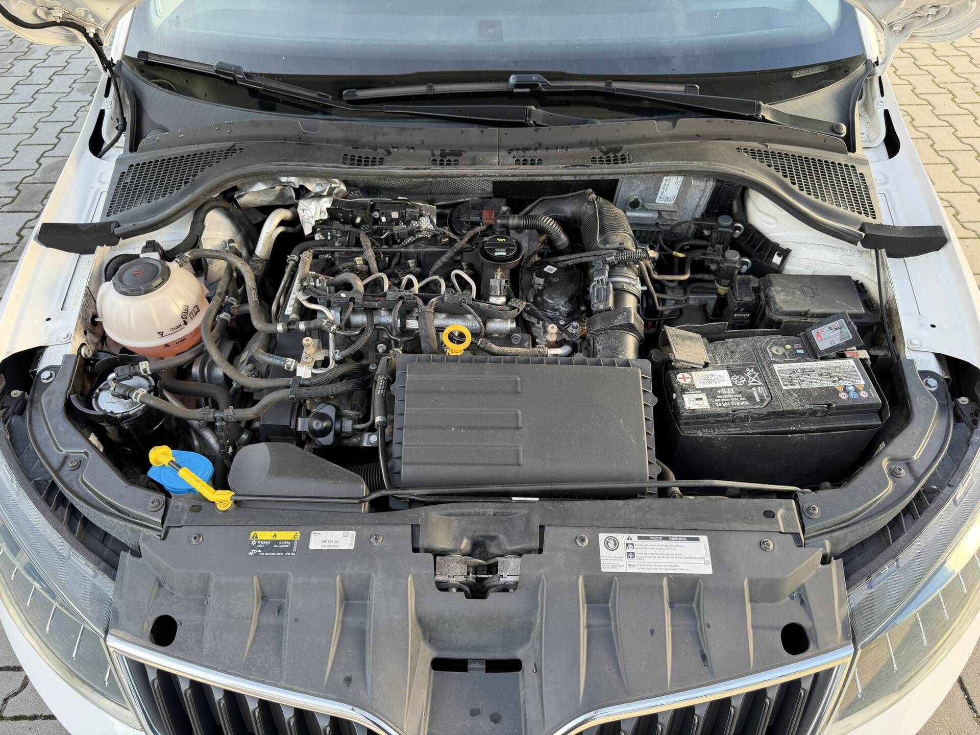 product-gallery-image