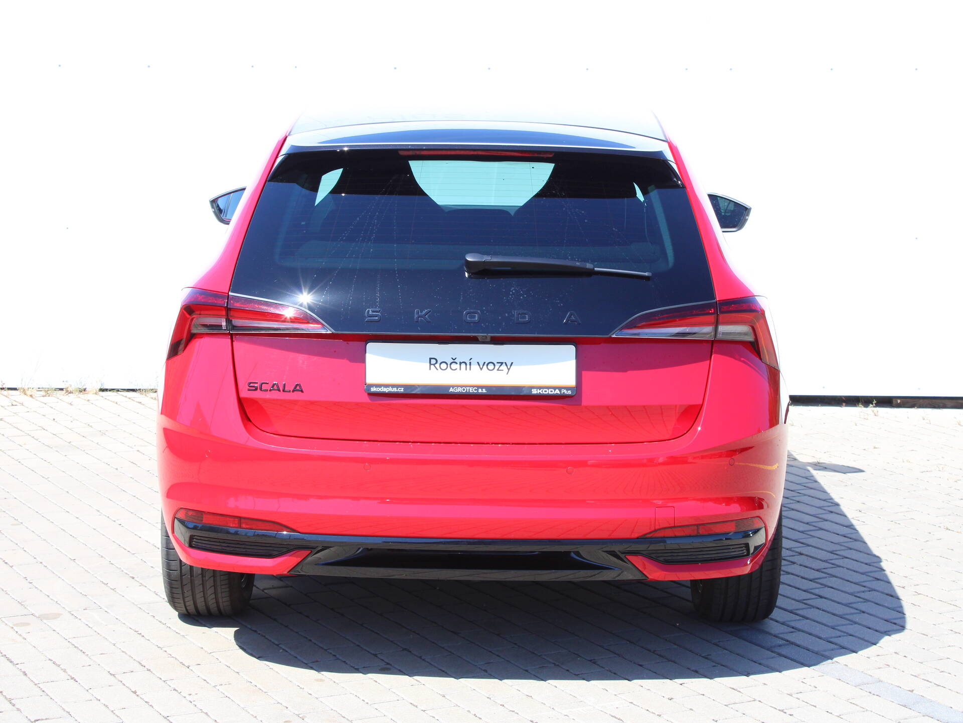 product-gallery-image