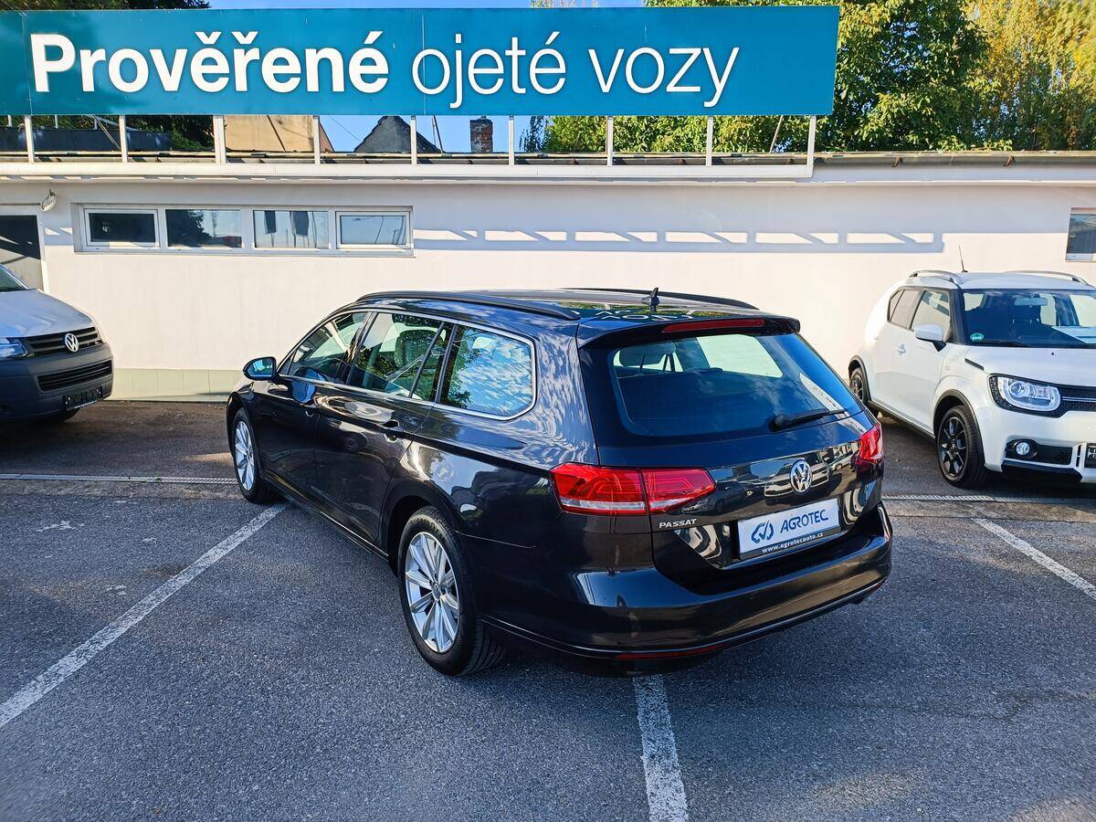 Volkswagen Passat DSG, NAVI, DPH