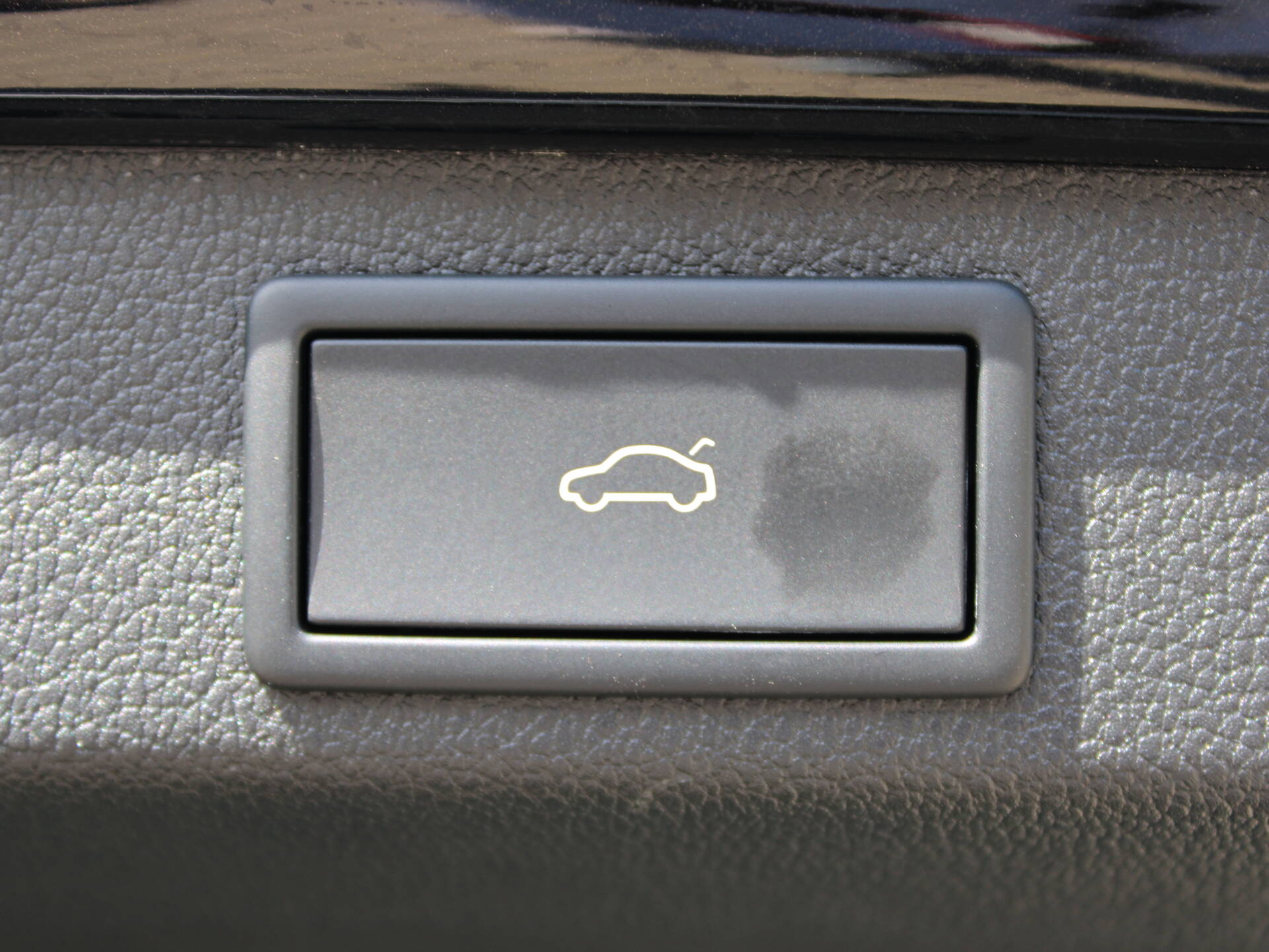 product-gallery-image