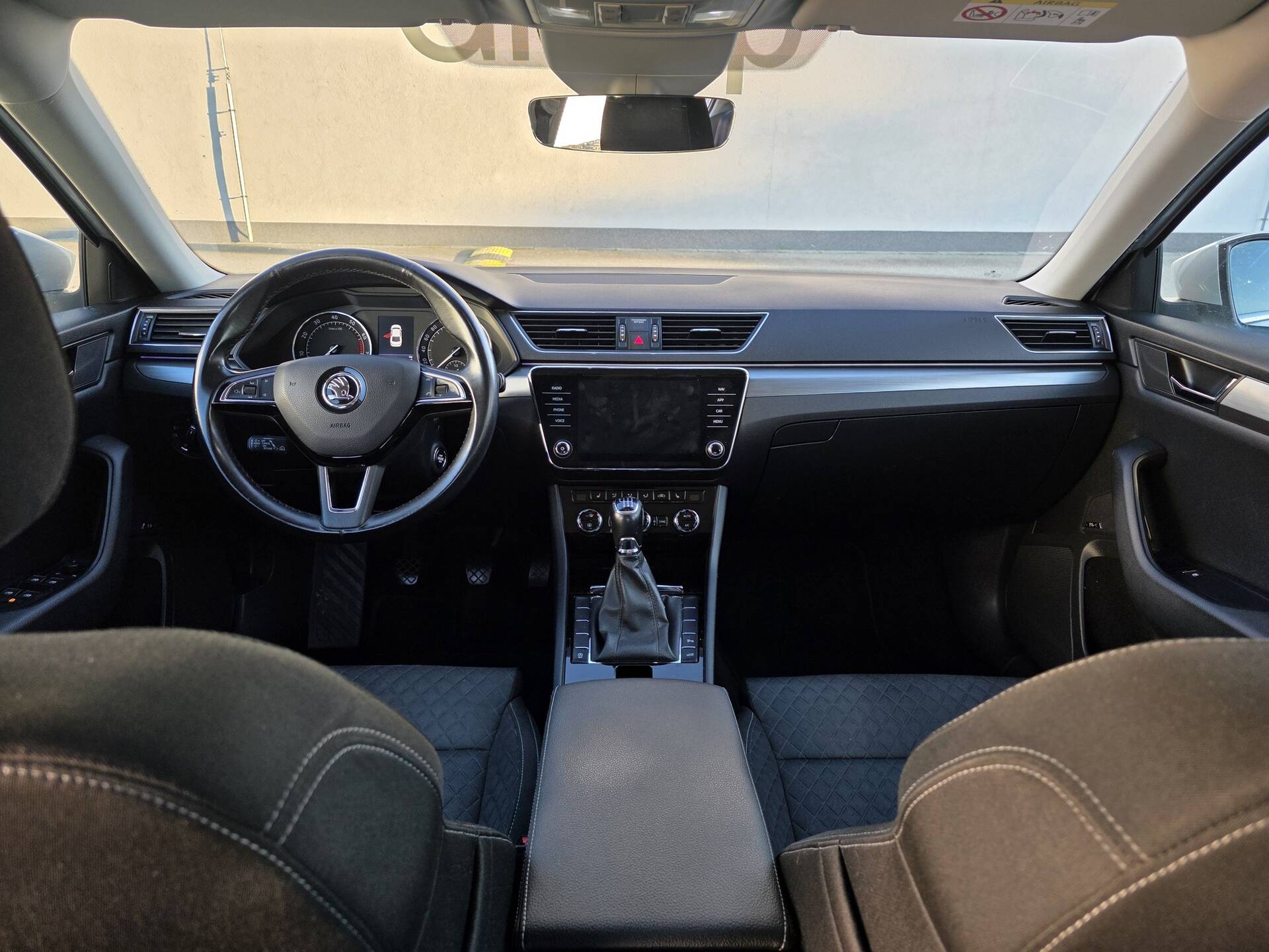 product-gallery-image