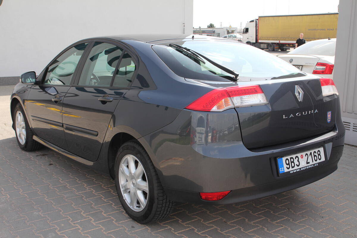Renault Laguna