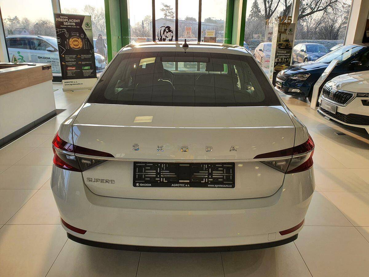 Škoda Superb 2.0 TDI 110 kW Style