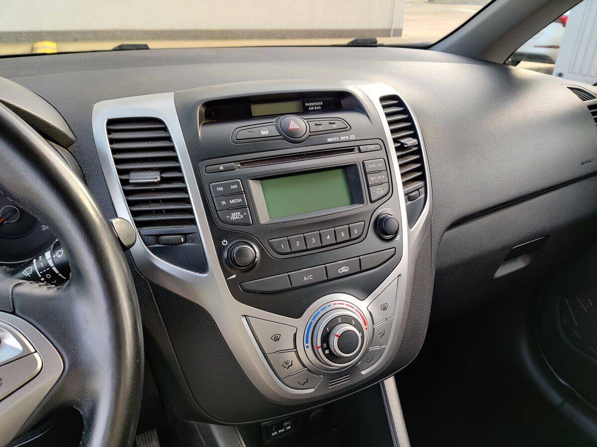 product-gallery-image