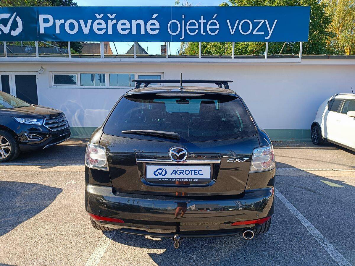Mazda CX-7 4x4, webasto,tažné, TOP