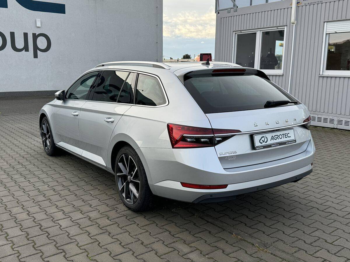 Škoda Superb 1.5 TSI 110 kW Style Combi DSG