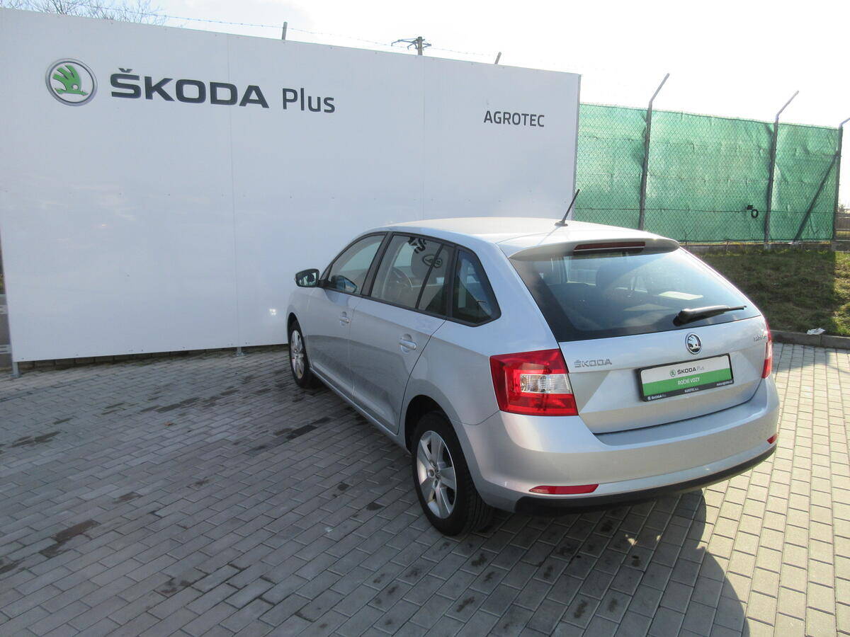 Škoda Rapid