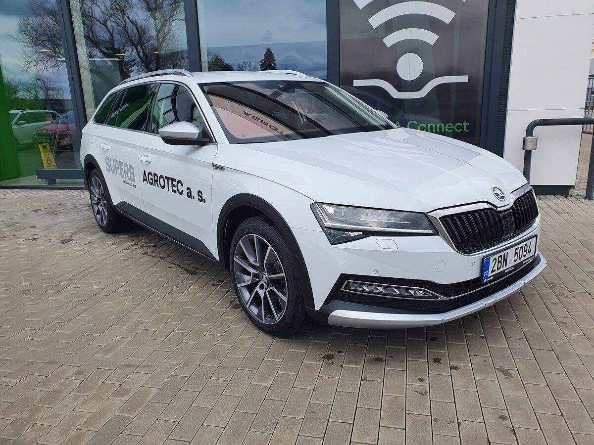 Škoda Superb Combi 2.0 TDI 147 kW Scout
