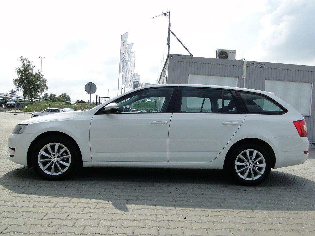 Škoda Octavia 1.6 TDI 81KW AMBITION
