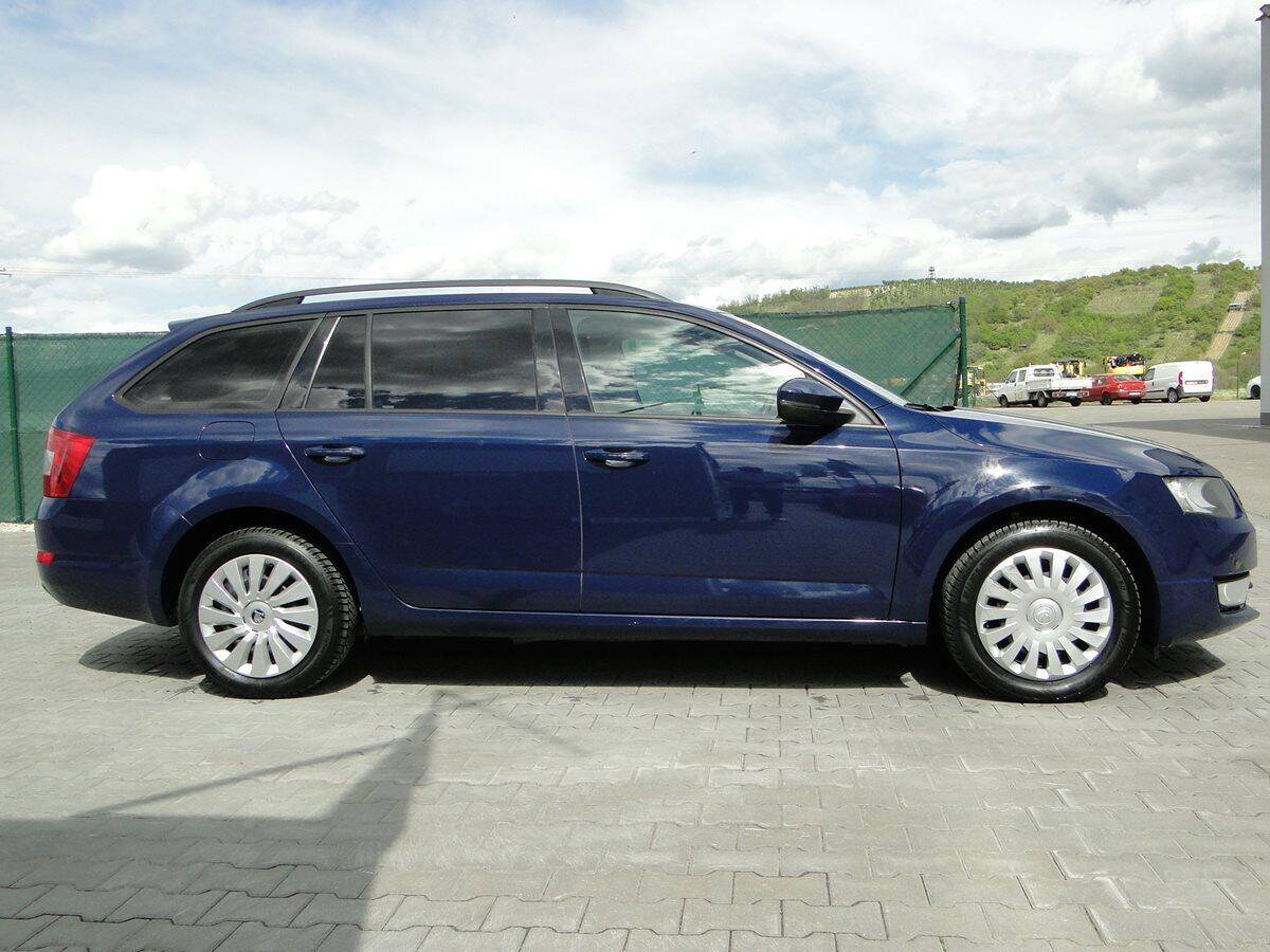 Škoda Octavia 1.6 TDI 66KW AMBITION 