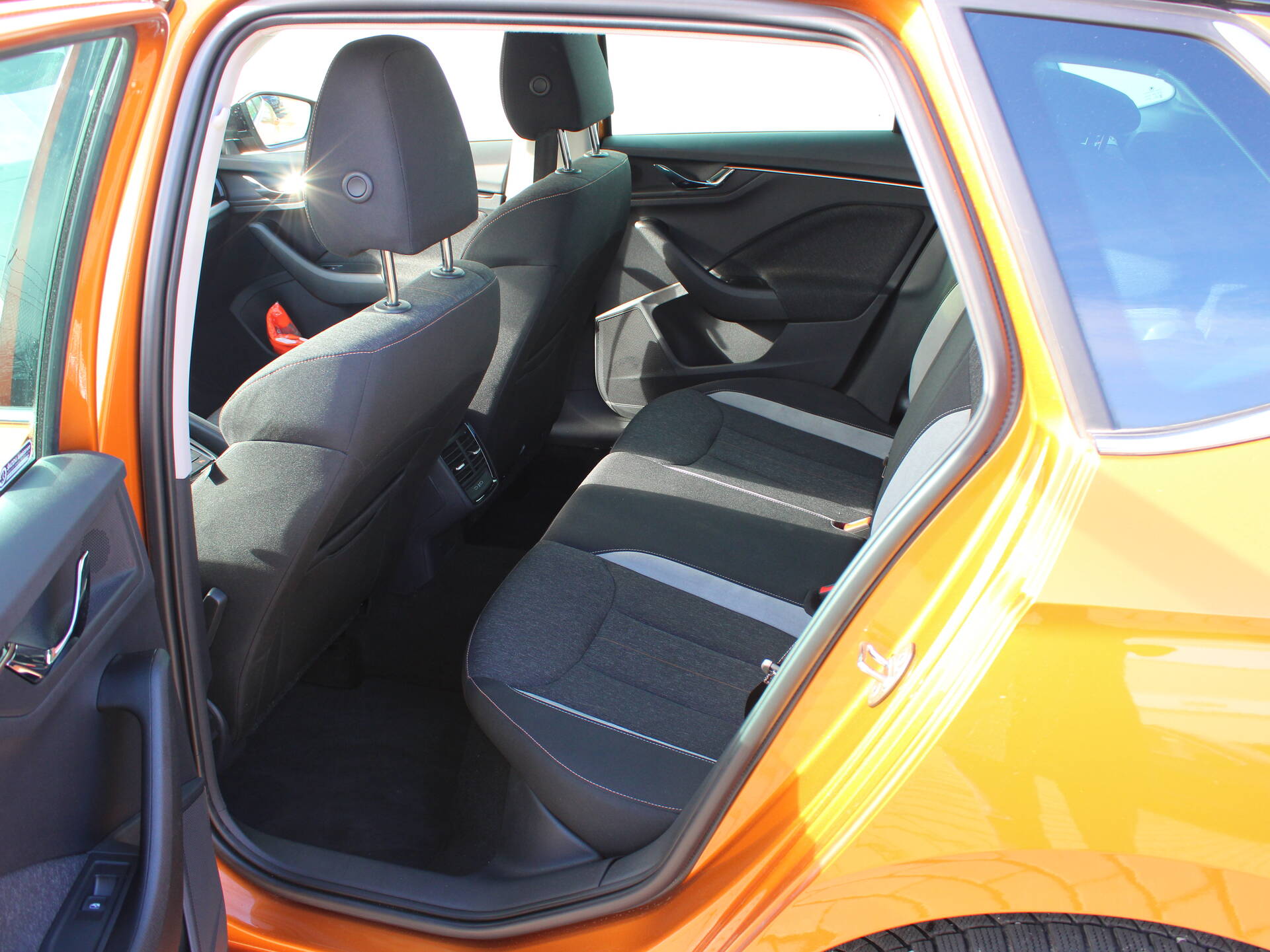 product-gallery-image