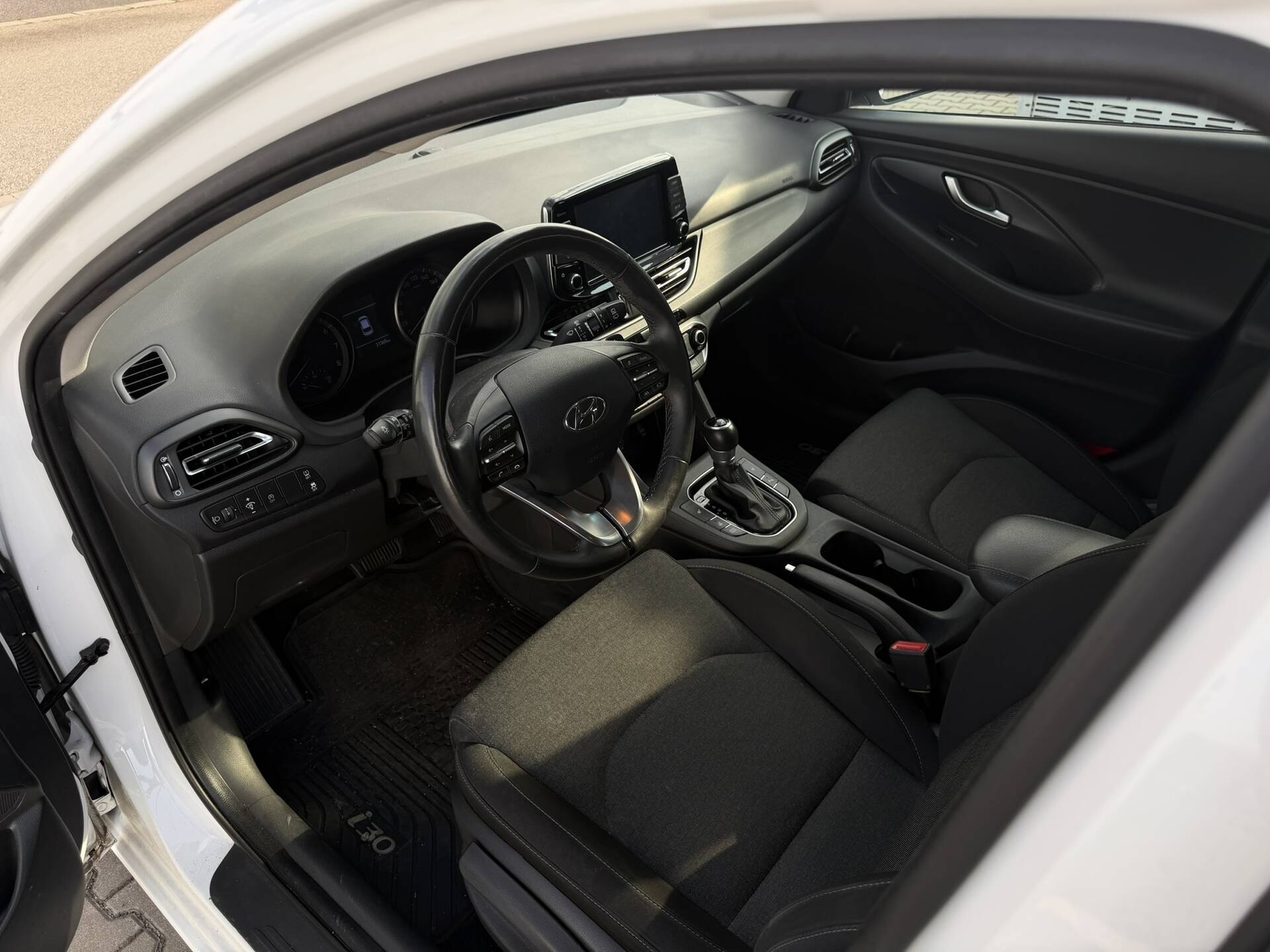product-gallery-image