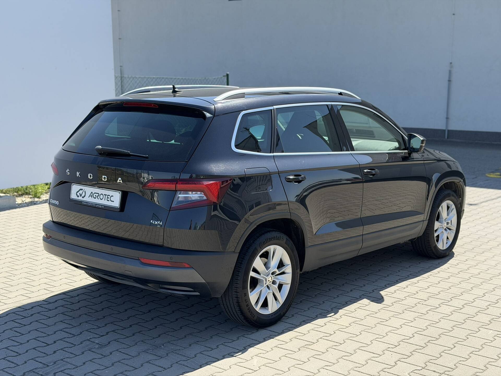 product-gallery-image