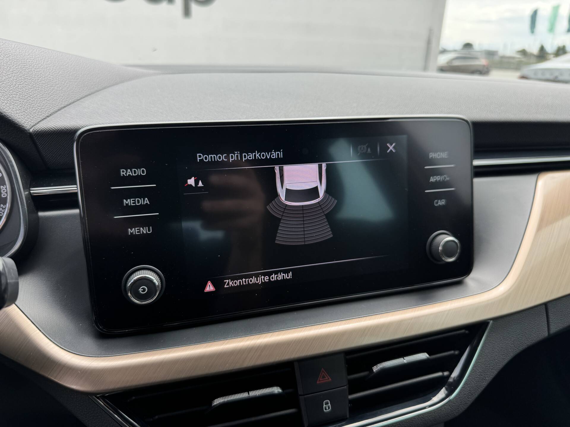 product-gallery-image