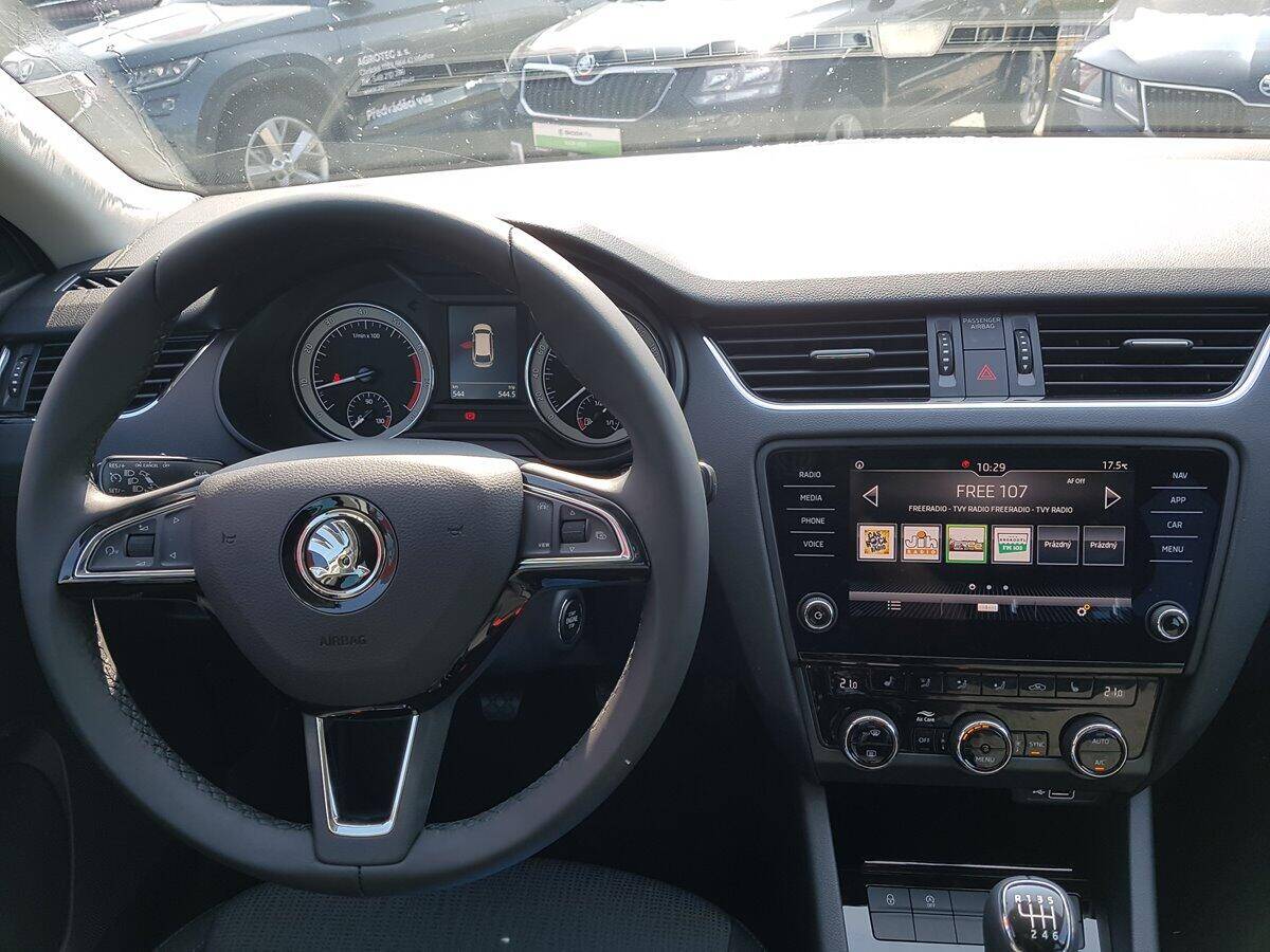 Škoda Octavia Combi 1.5 TSI 110 kW Style