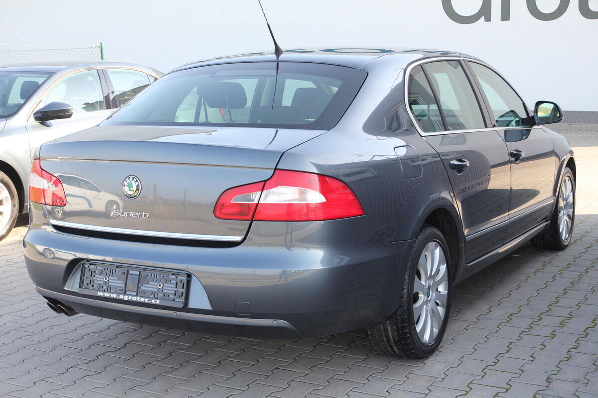 Škoda Superb