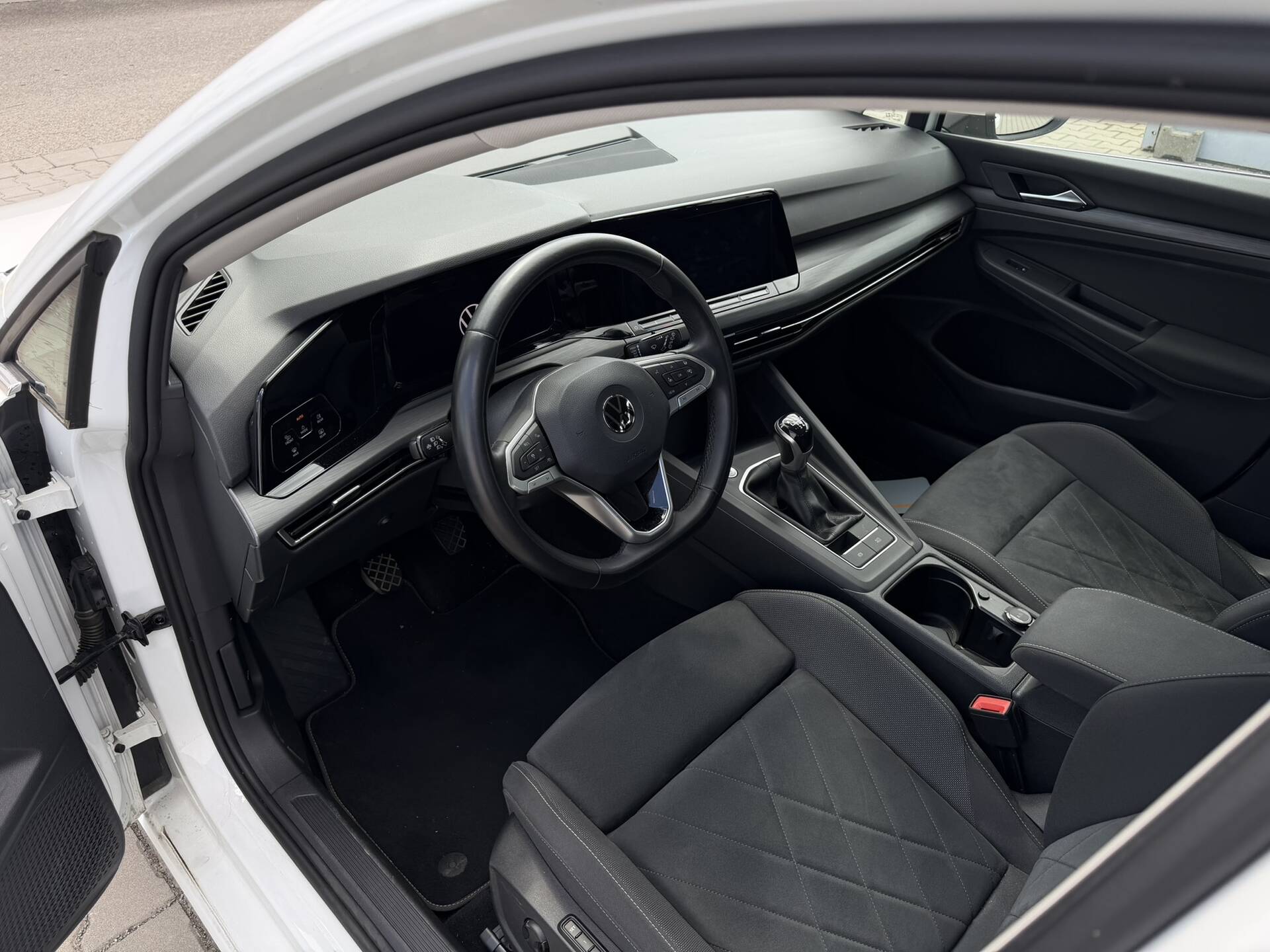 product-gallery-image