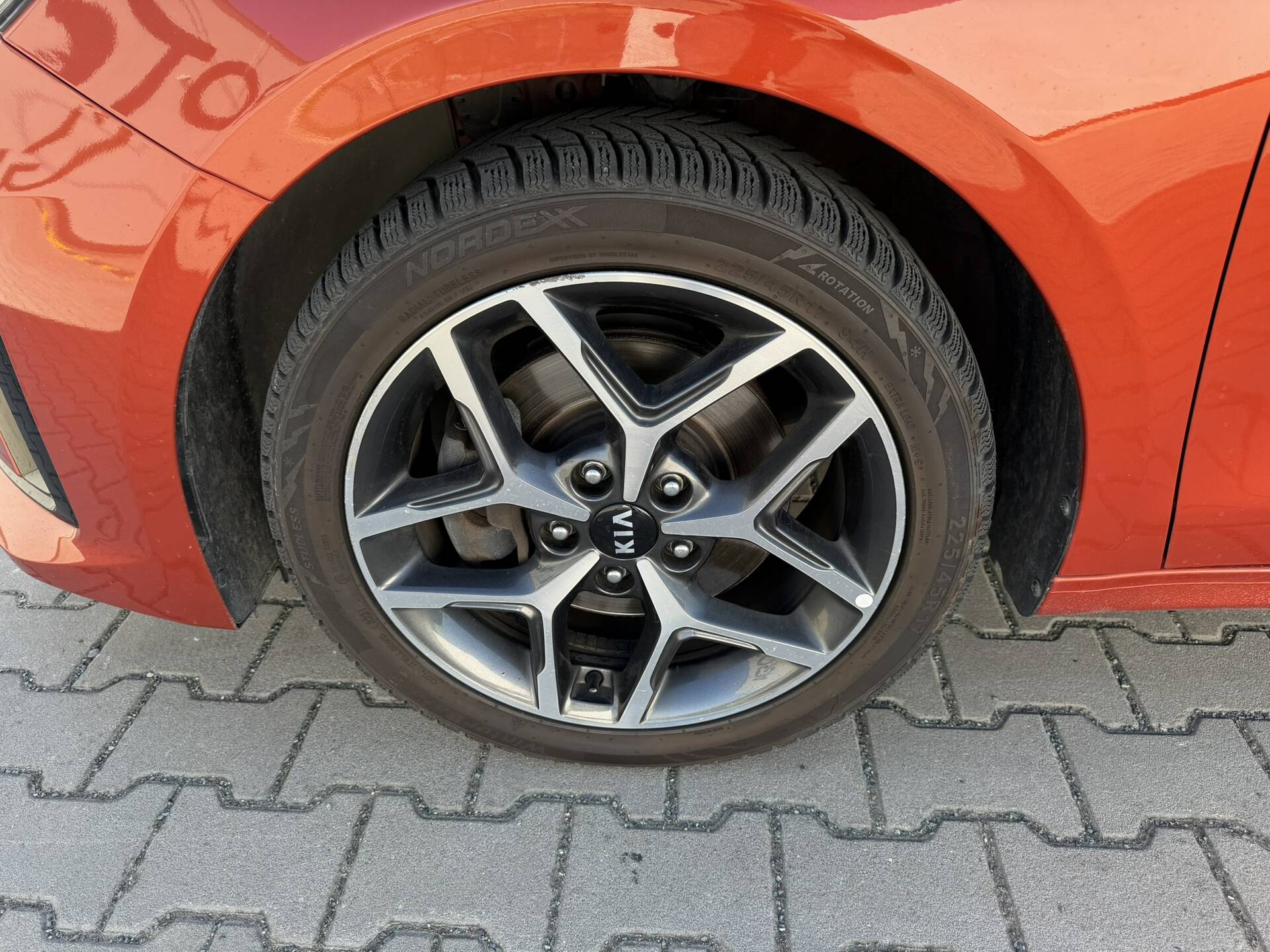 product-gallery-image