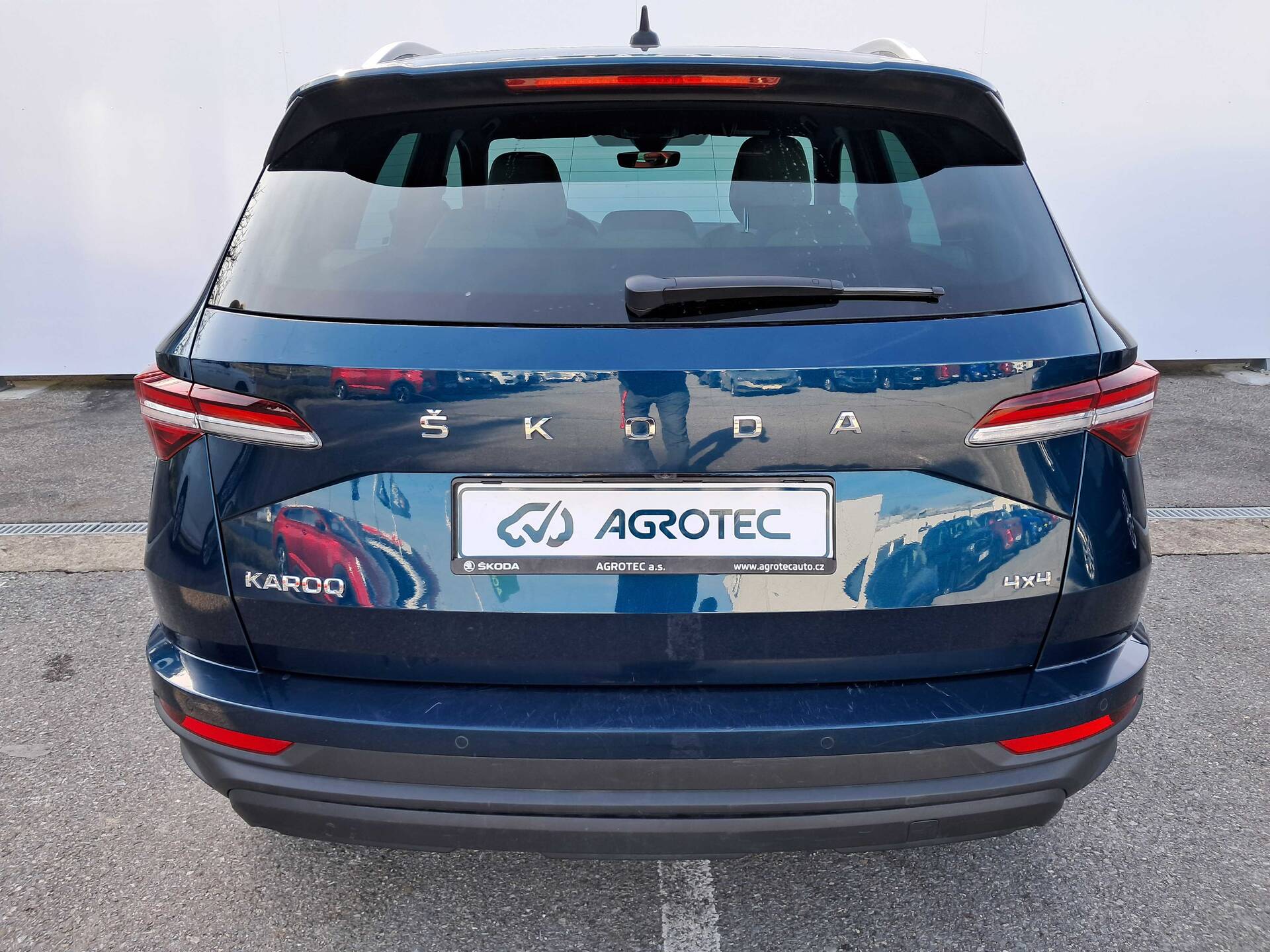 product-gallery-image