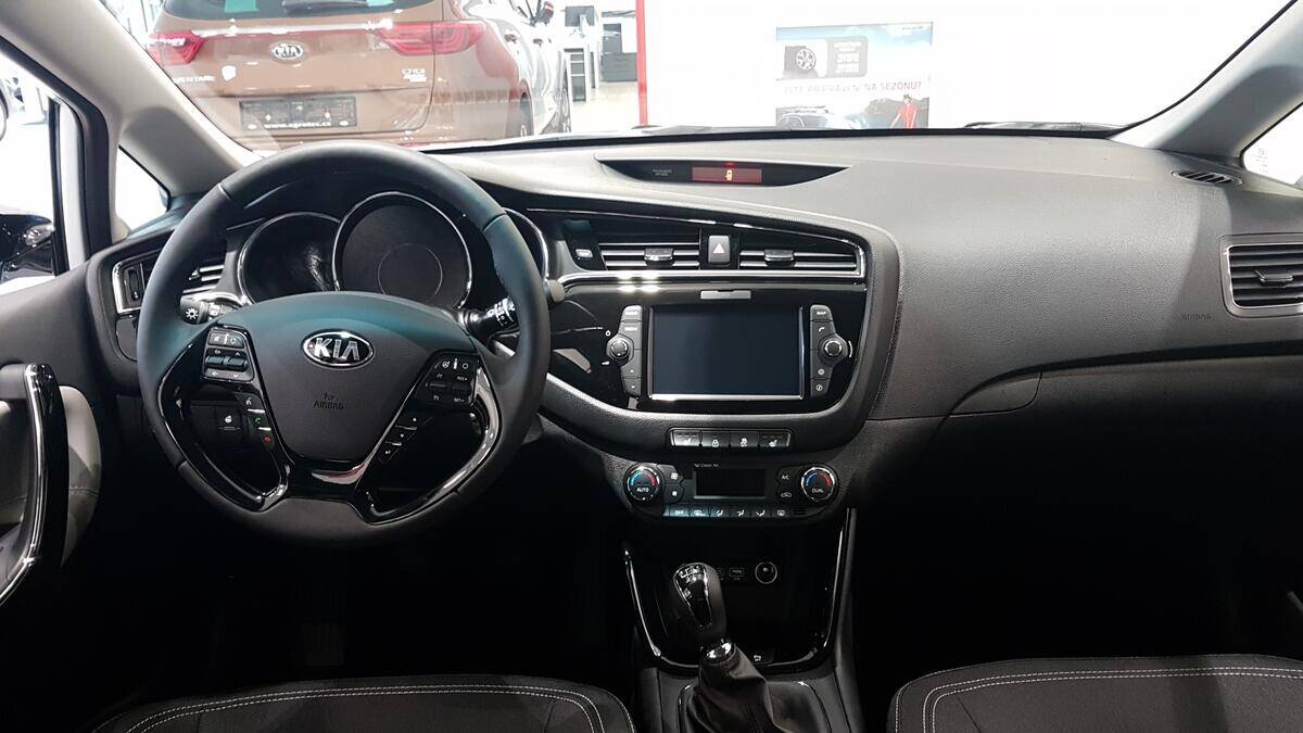 Kia Cee'd 1.4 CVVT 74 kW 