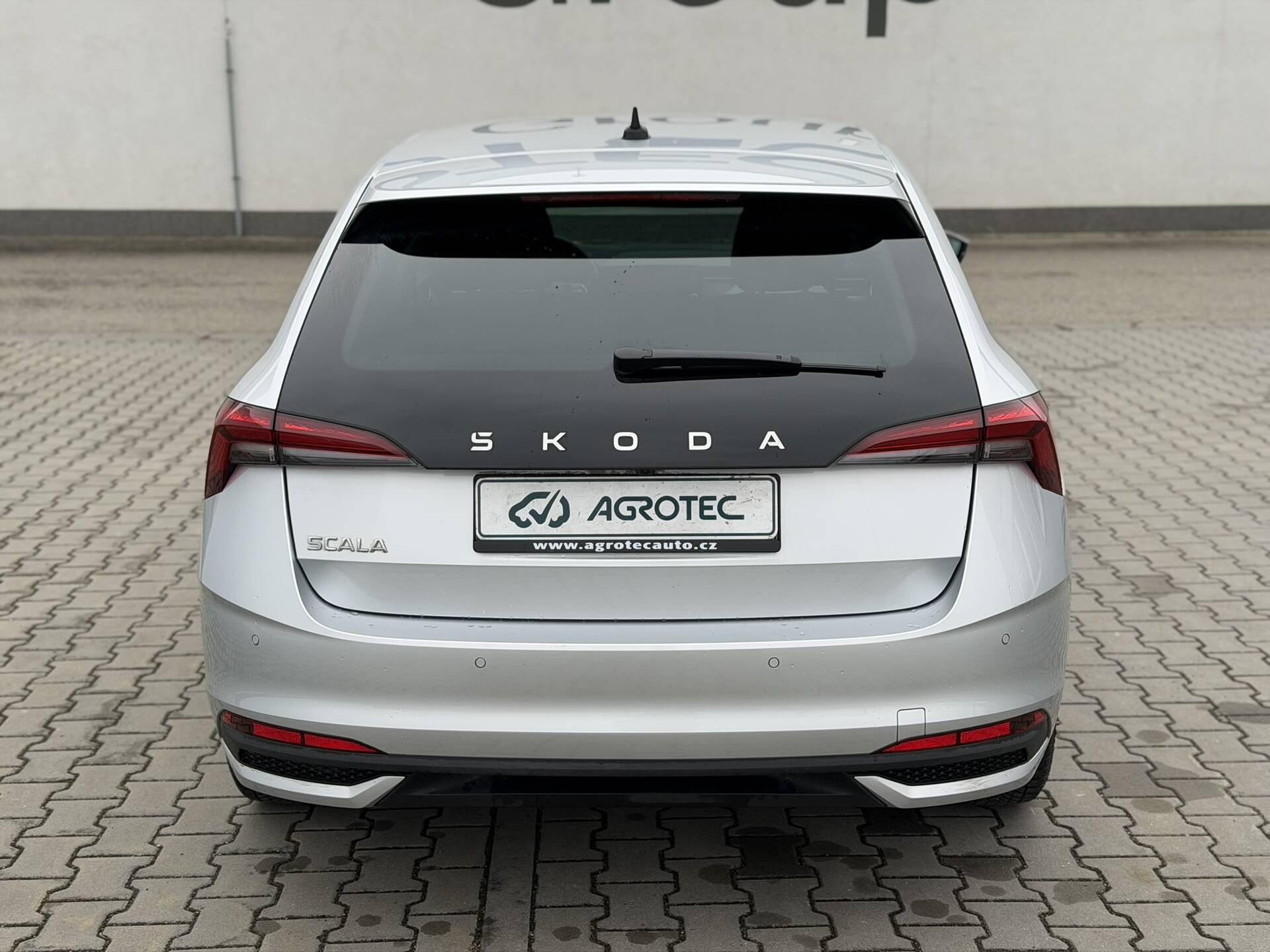 product-gallery-image