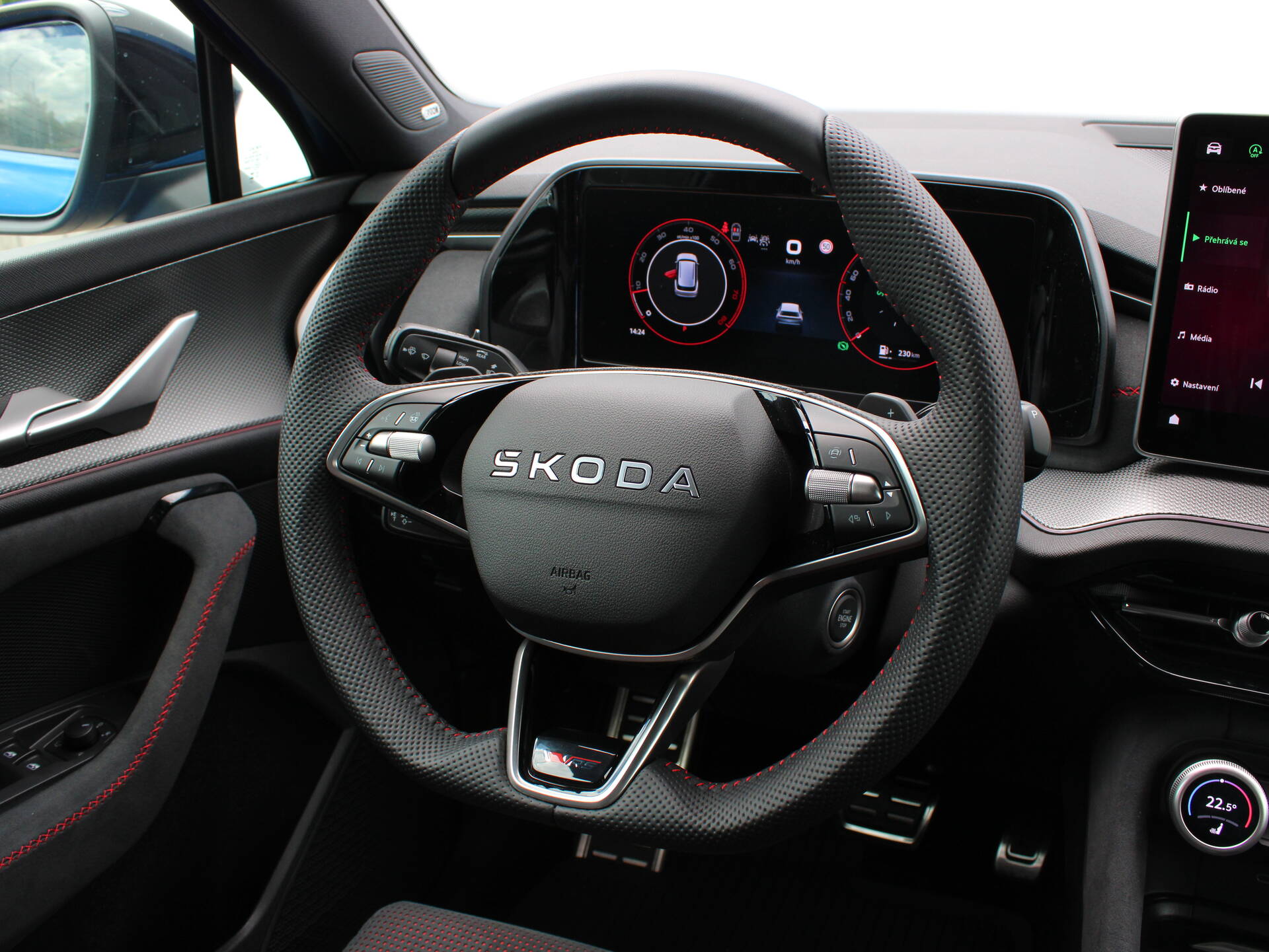 product-gallery-image