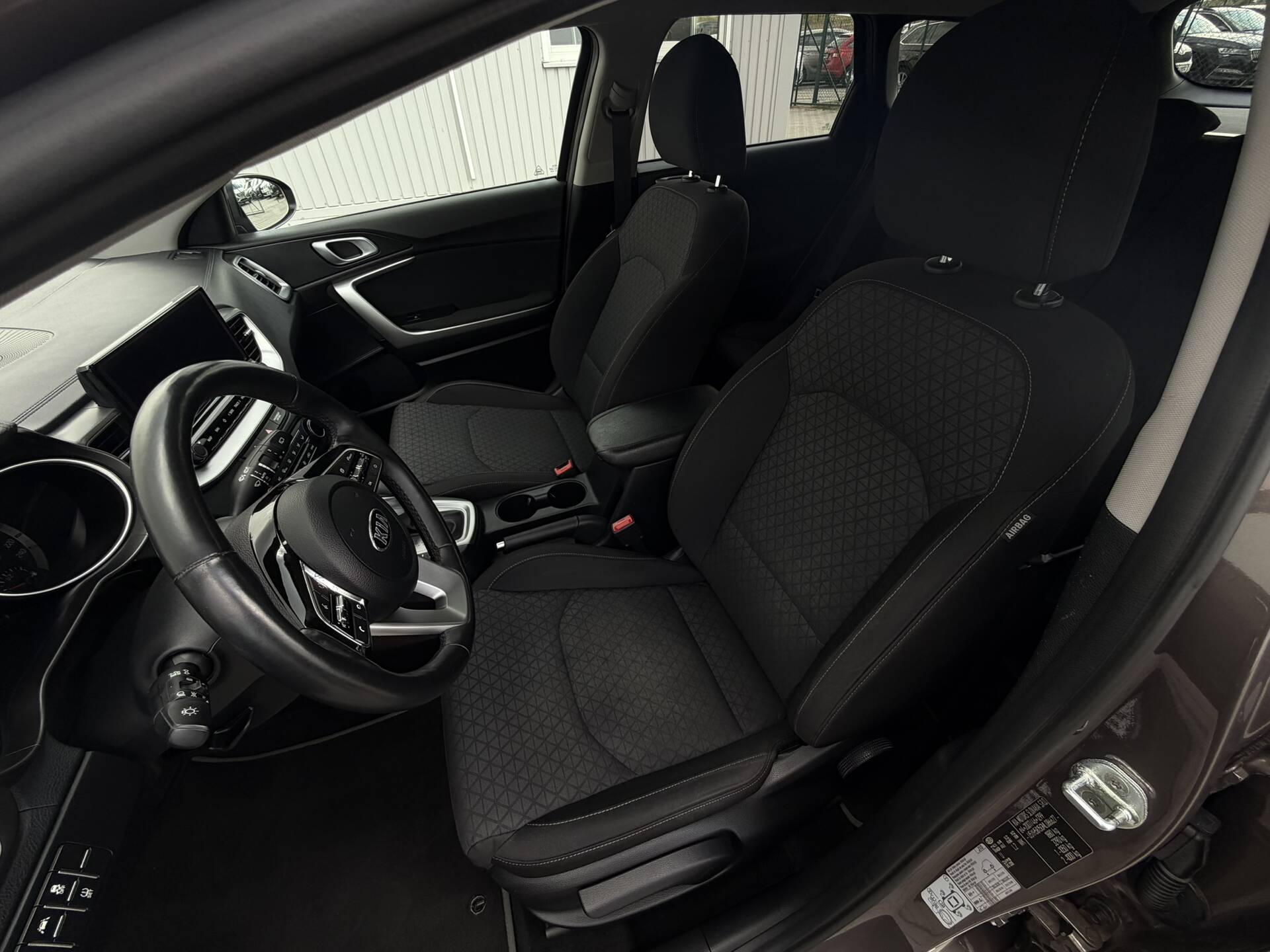 product-gallery-image