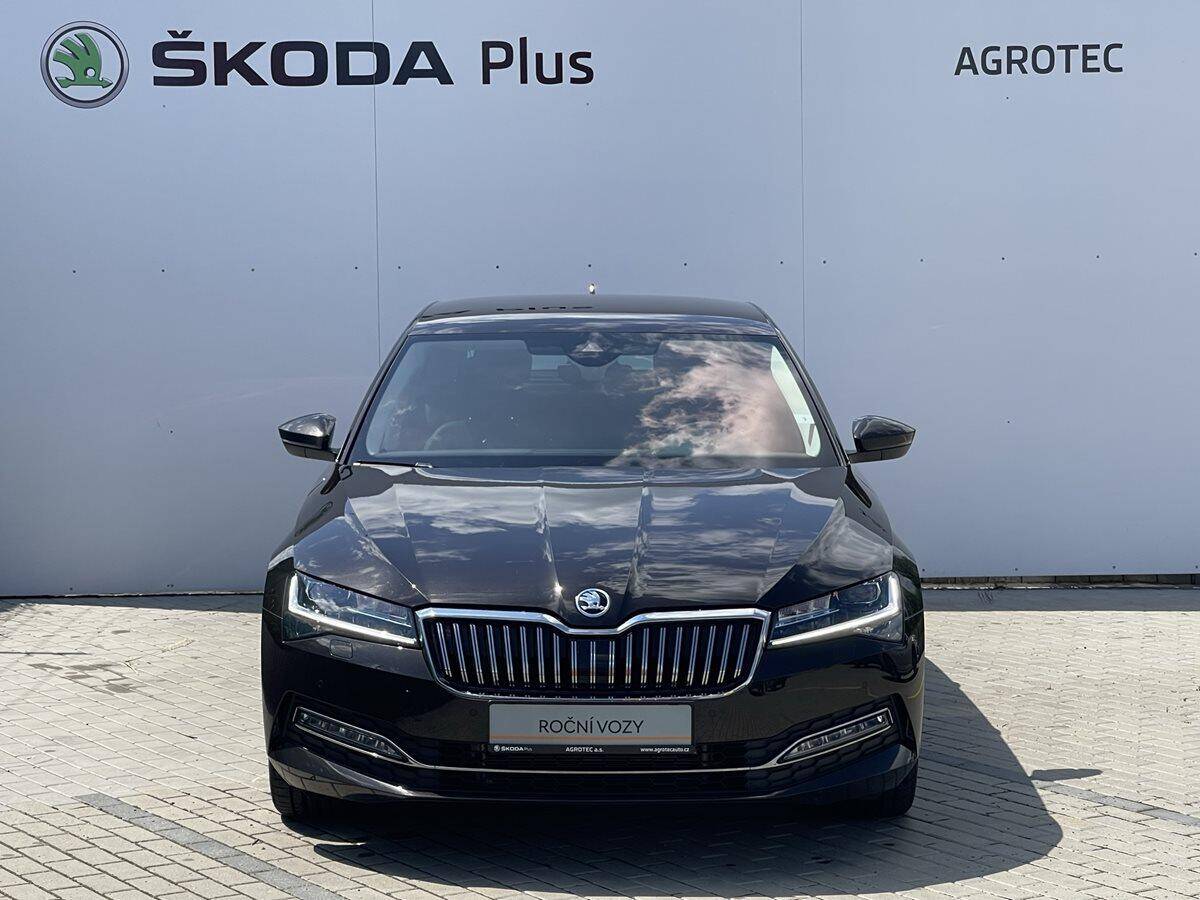 Škoda Superb DSG 2,0 TDI/110 kW Style Plus