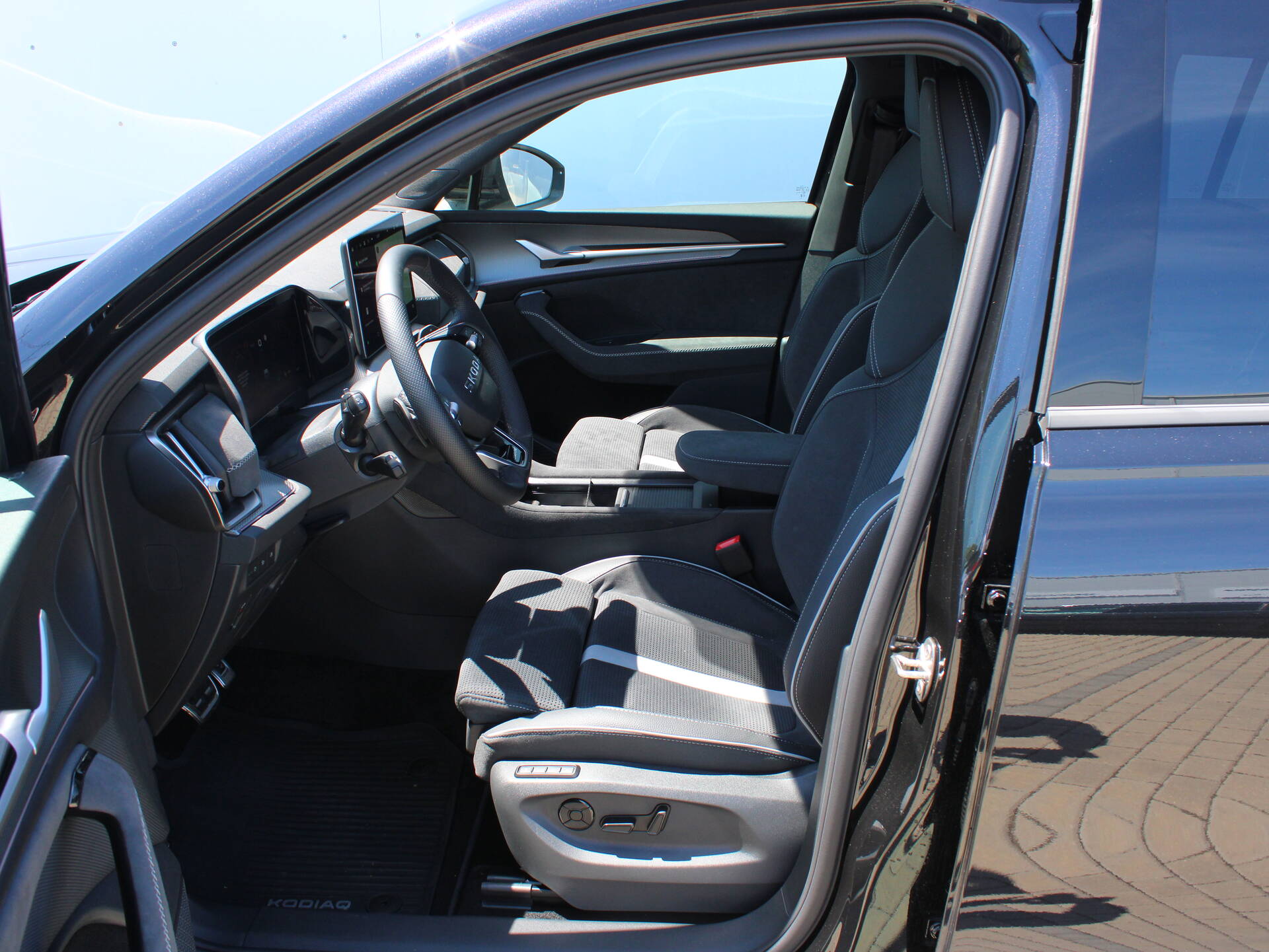 product-gallery-image