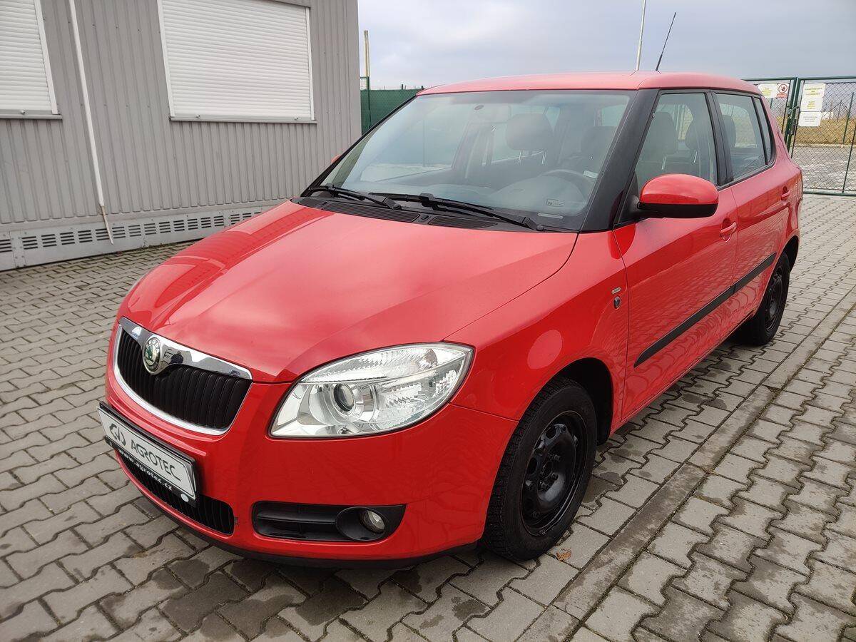 Škoda Fabia 1.2 HTP 51 KW Elegance