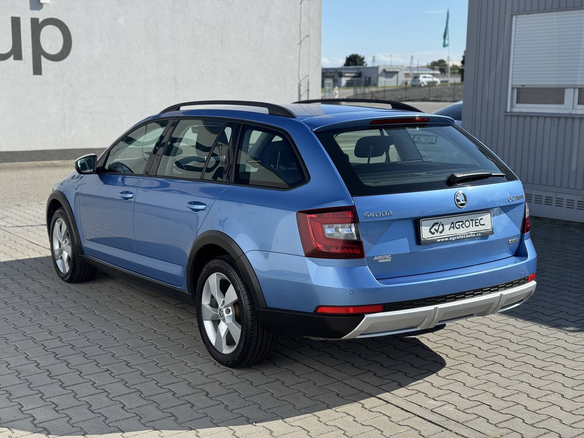 Skoda Octavia 2.0 TDI 110 kW 4x4 Scout Combi