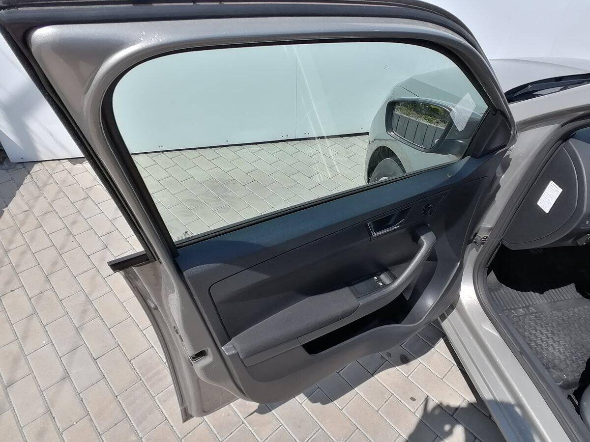 product-gallery-image