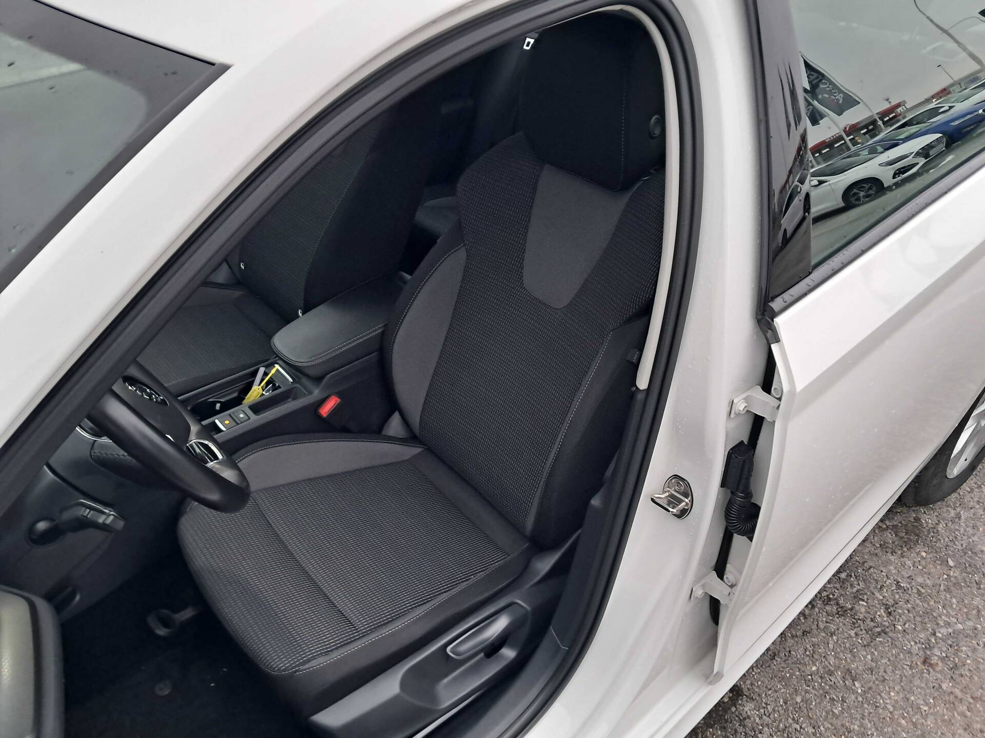 product-gallery-image