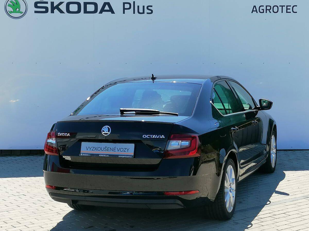 Škoda Octavia 2,0TSI 140kW DSG Style